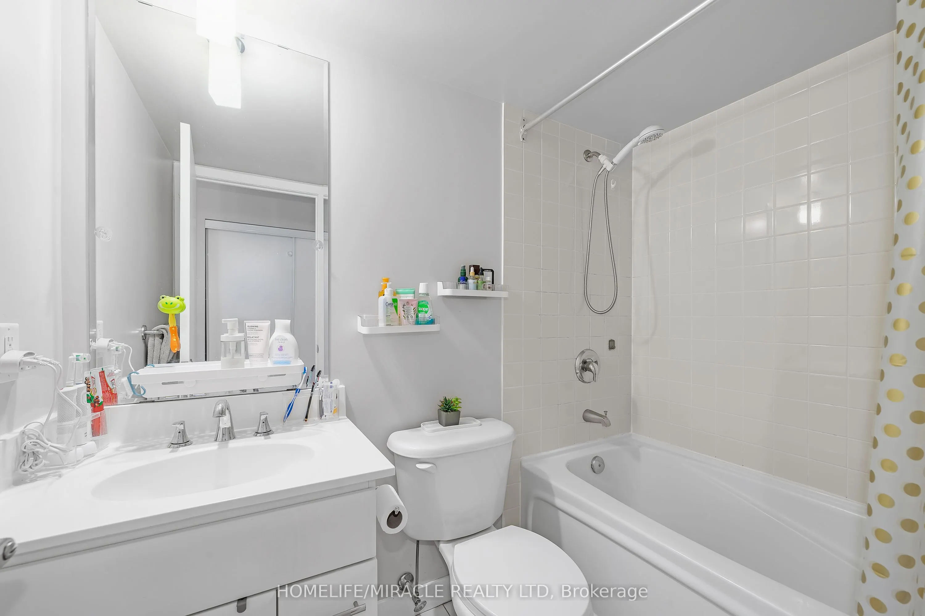 36 Lee Centre Drive, #3011