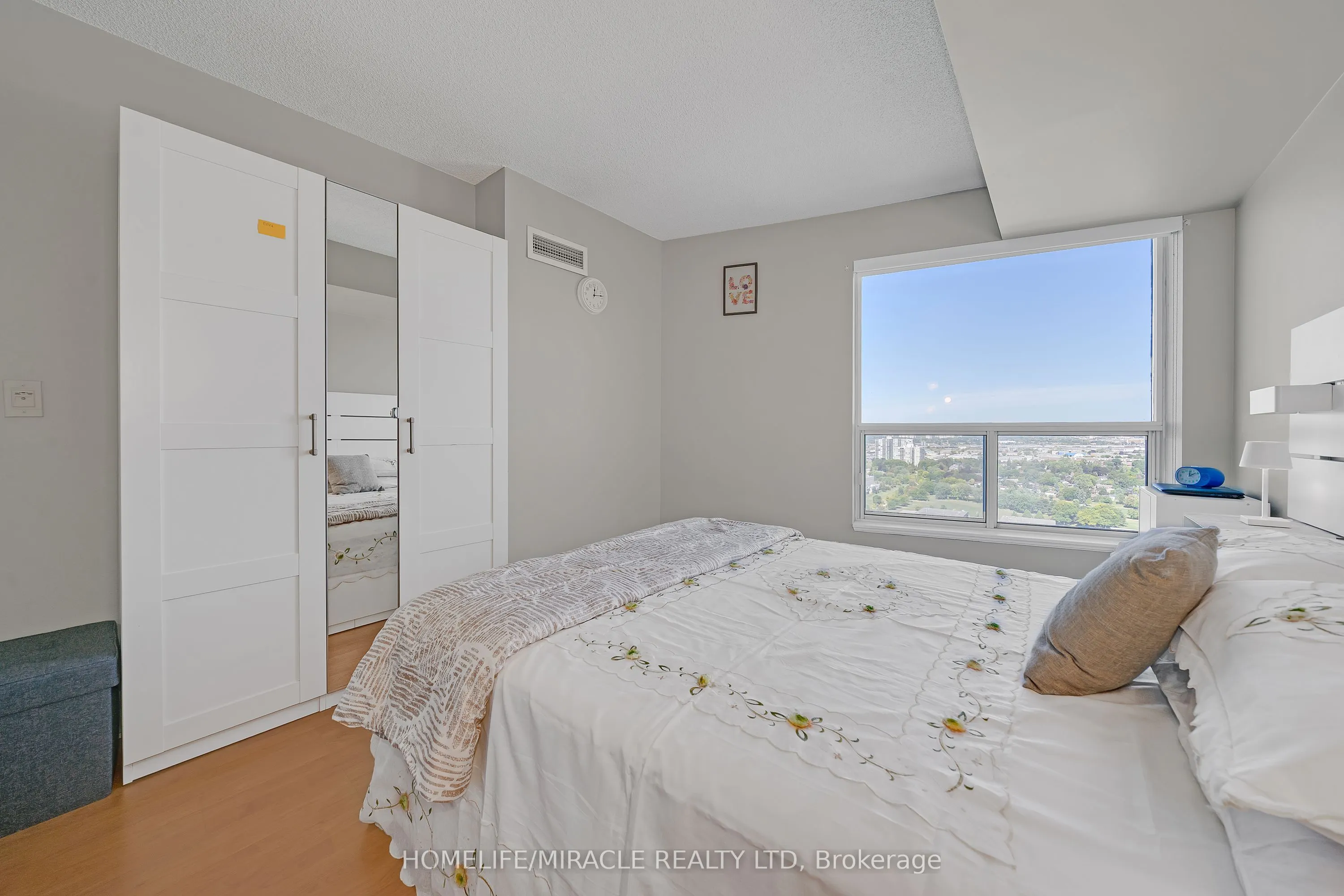 36 Lee Centre Drive, #3011