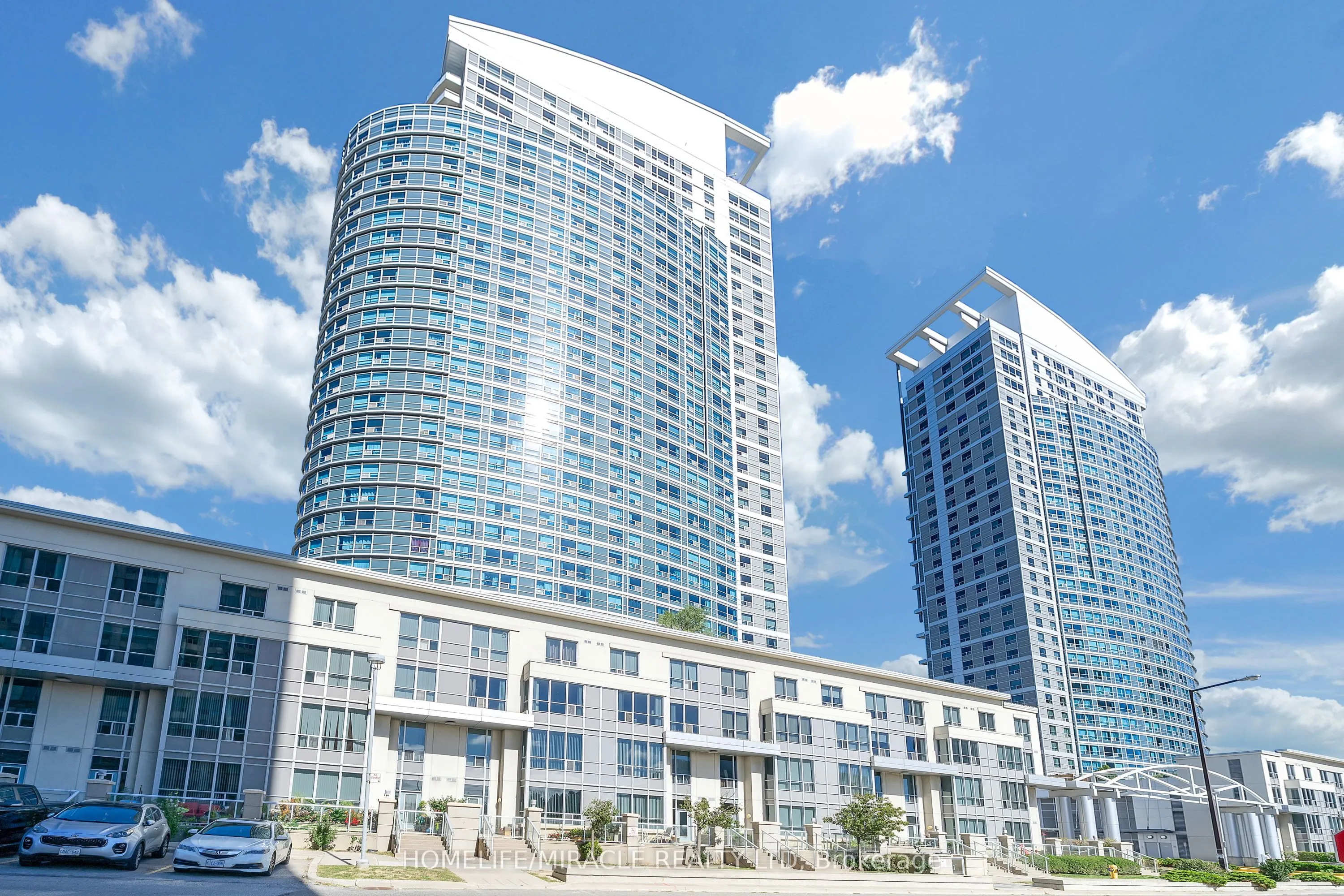 36 Lee Centre Drive, #3011