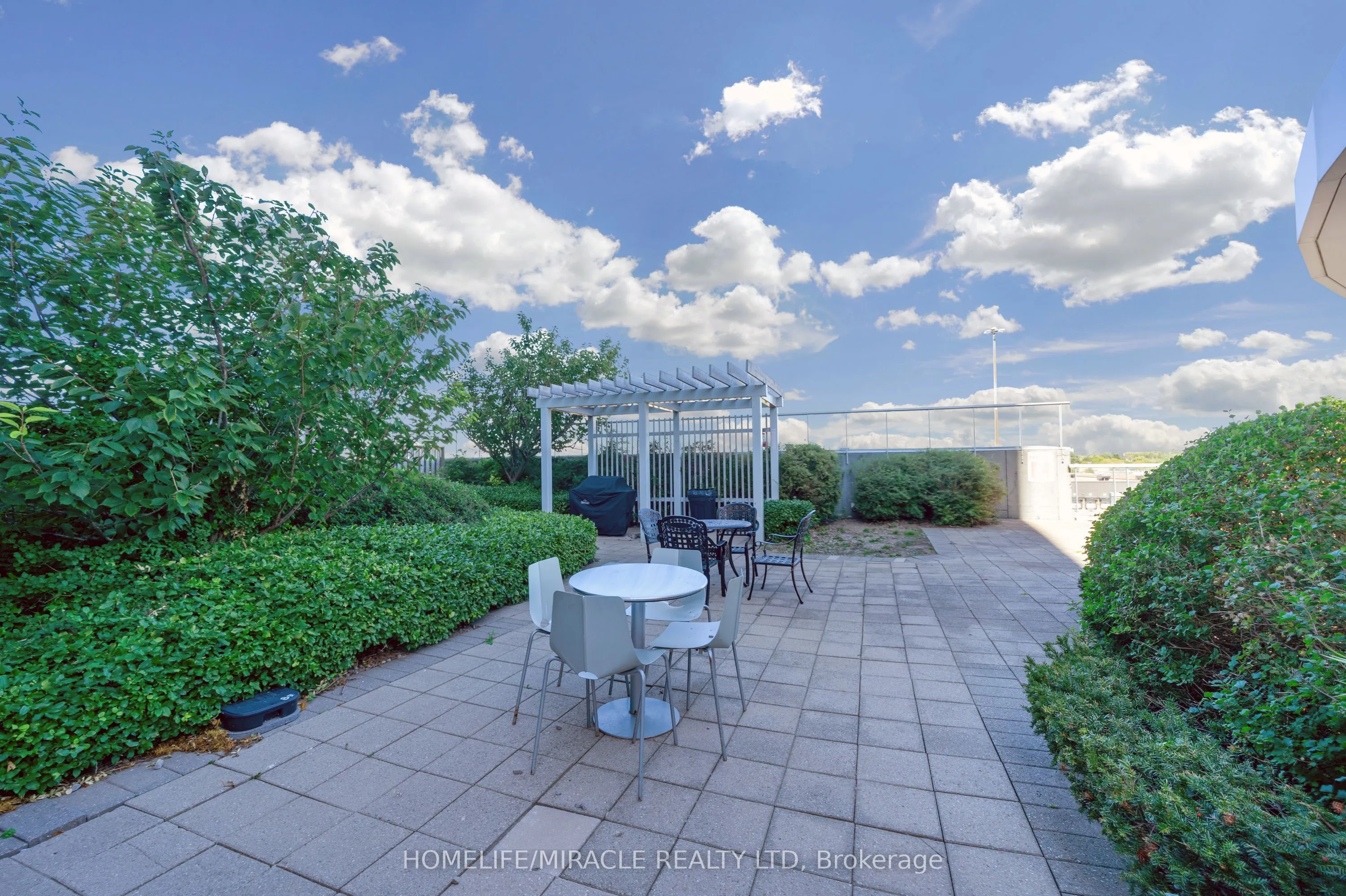 36 Lee Centre Drive, #3011