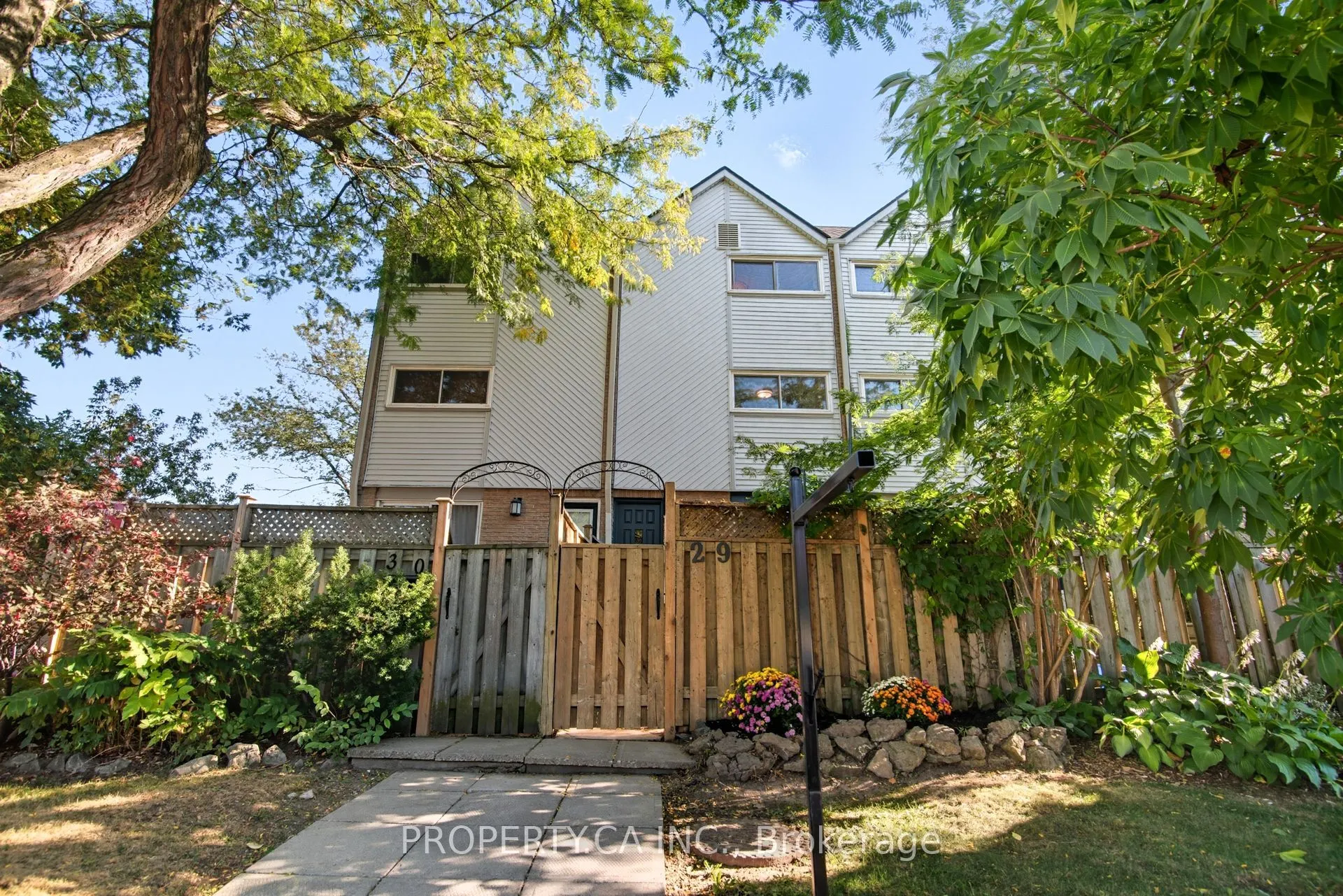 41 Battenberg Avenue, #29