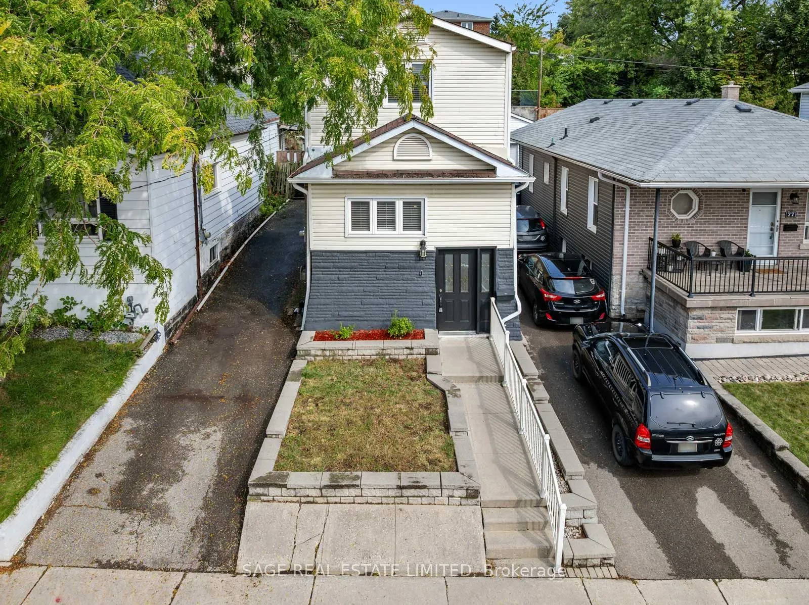 79 Pitt Avenue
