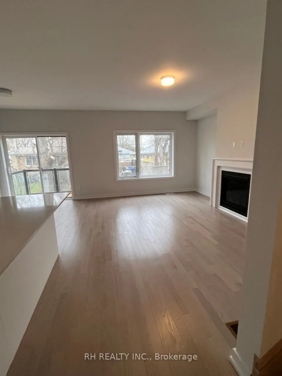 37 Danielle Moore Circle, #MAINFLOOR