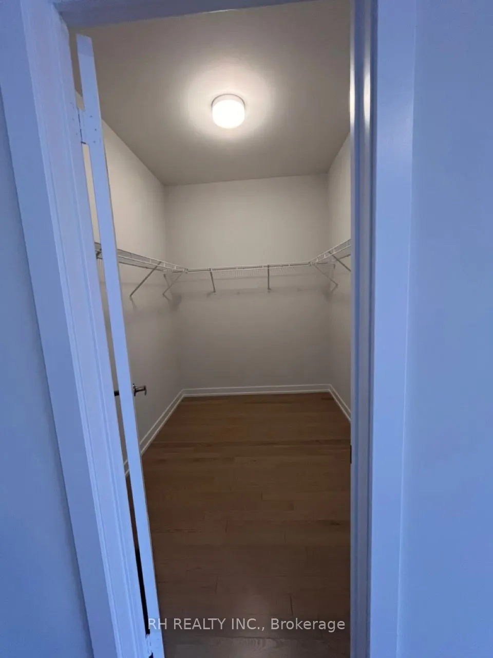 37 Danielle Moore Circle, #MAINFLOOR