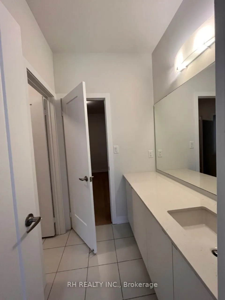 37 Danielle Moore Circle, #MAINFLOOR