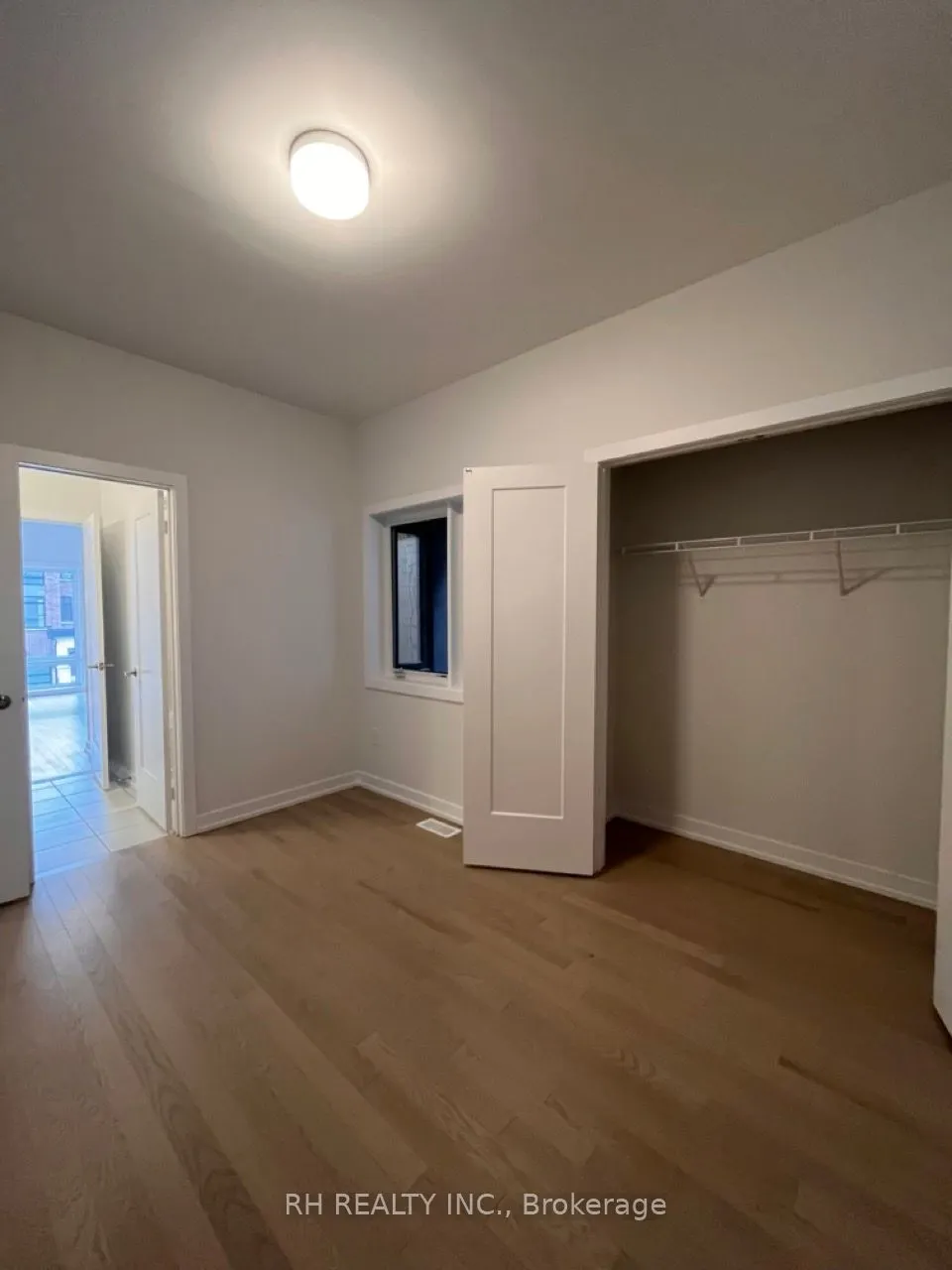 37 Danielle Moore Circle, #MAINFLOOR