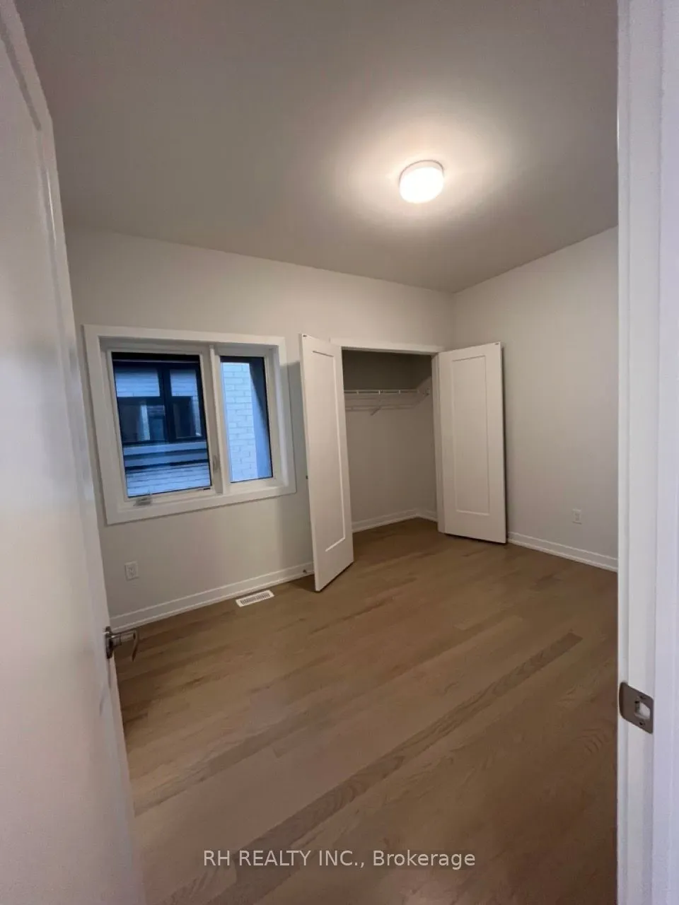 37 Danielle Moore Circle, #MAINFLOOR