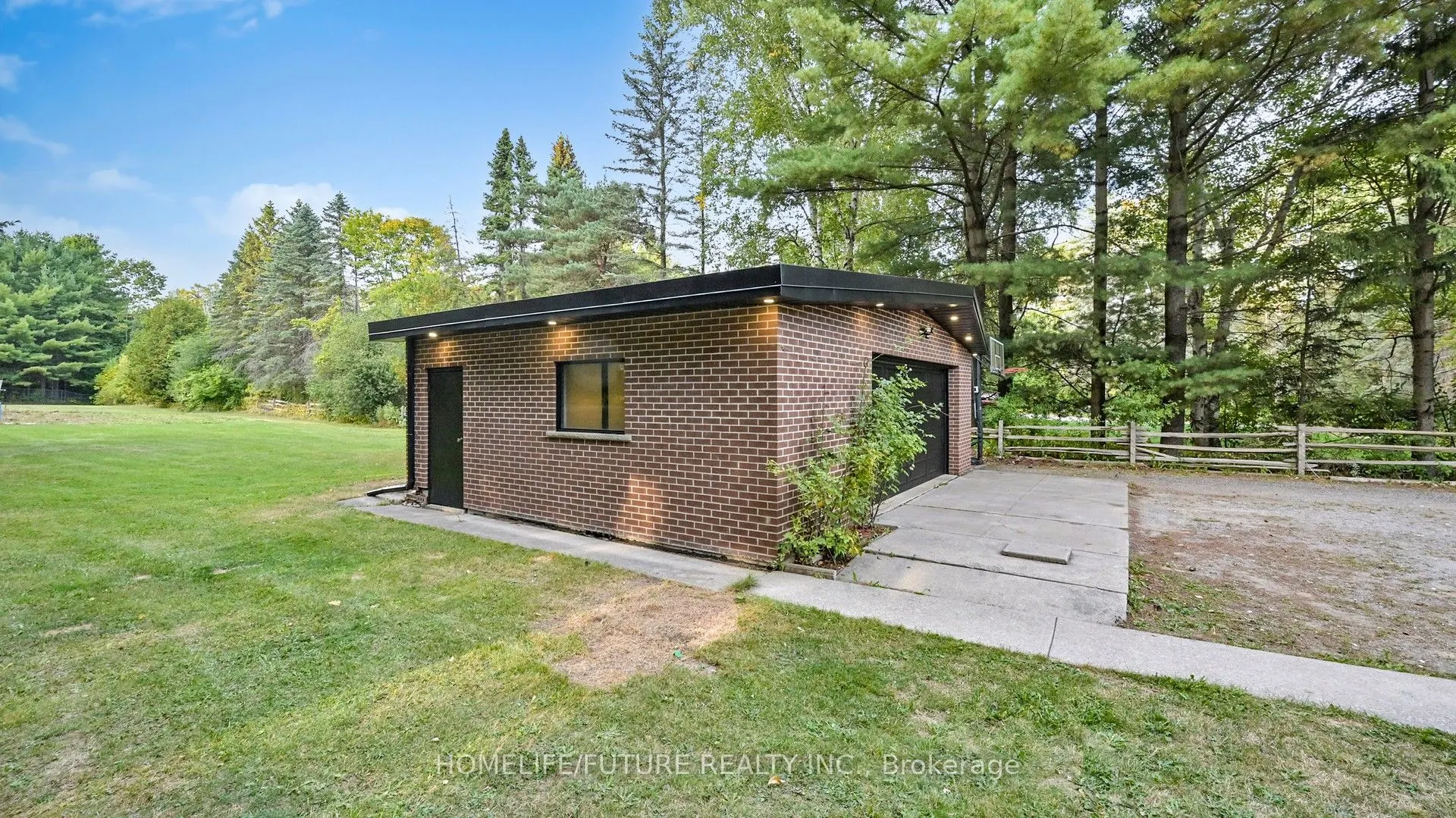 474 Taunton Road