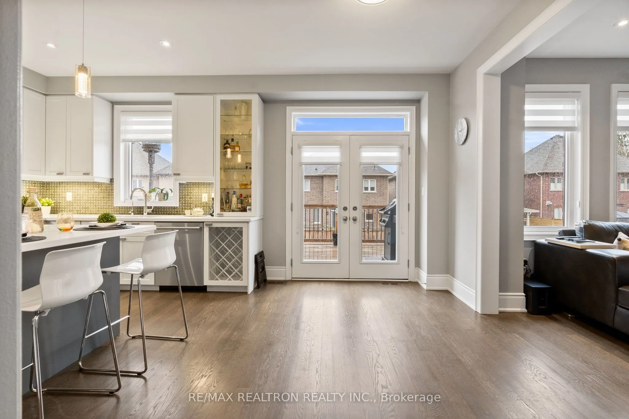 874 Wingarden Crescent