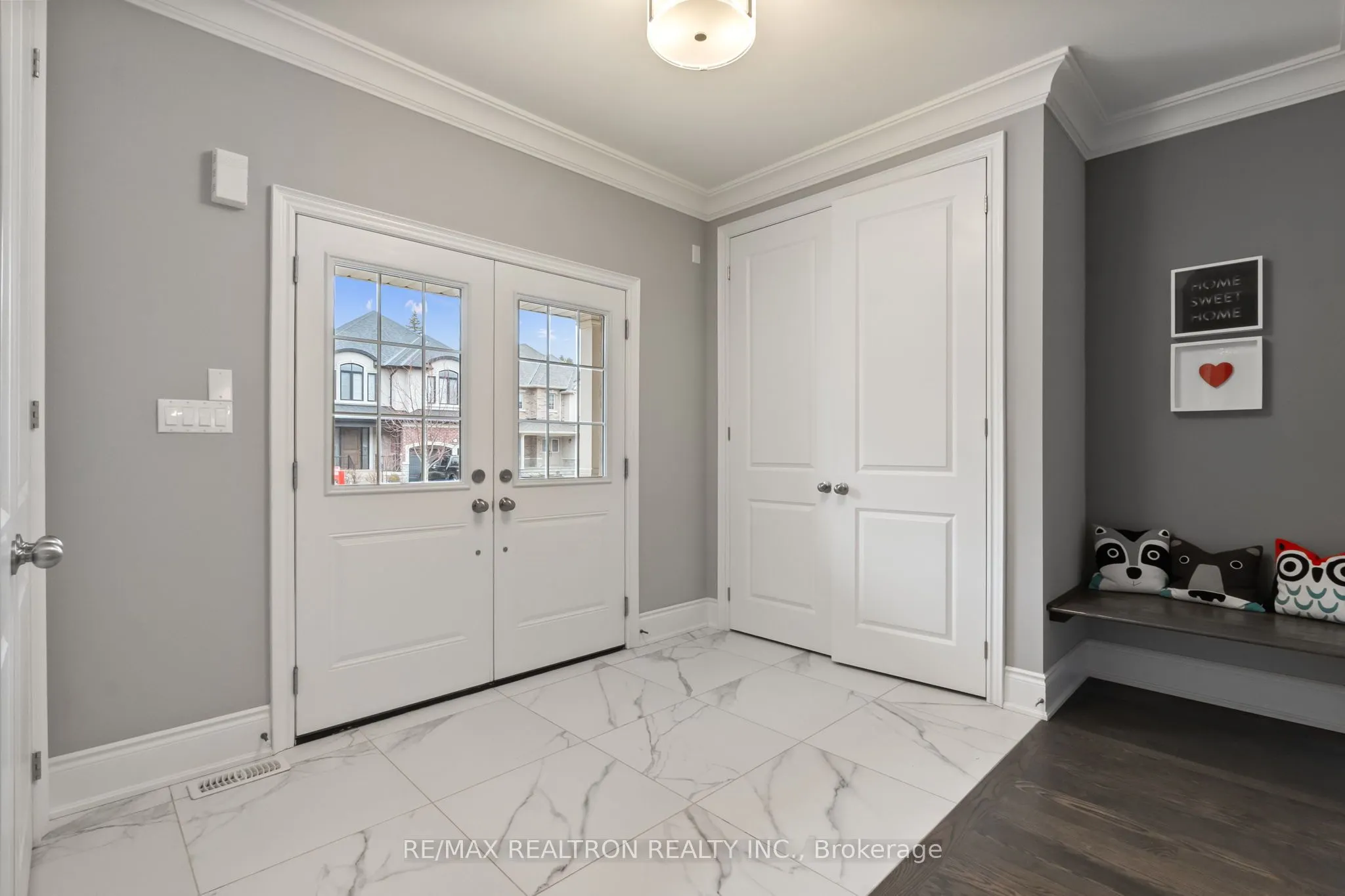 874 Wingarden Crescent