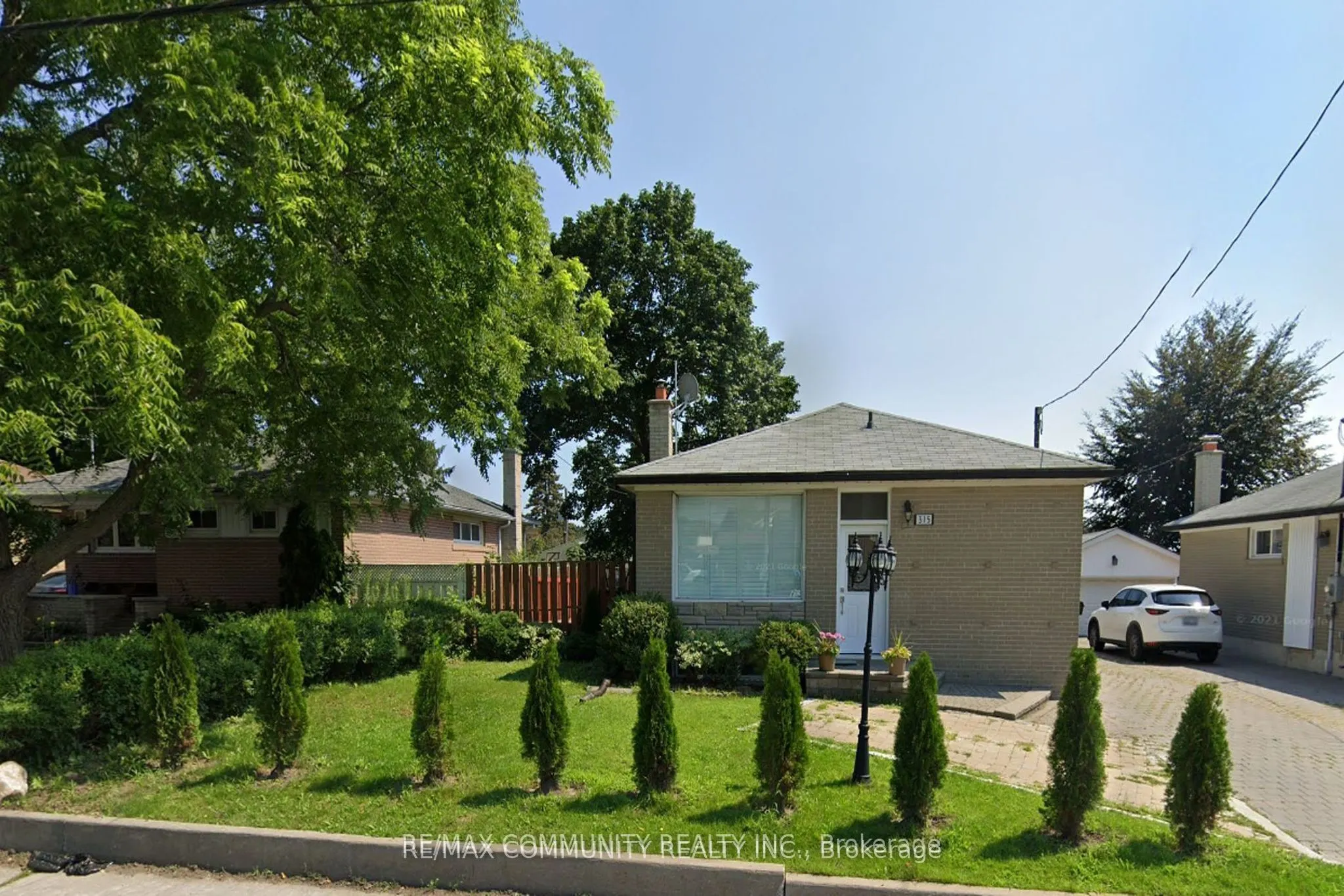 315 Rossland Road W, #Bsmt