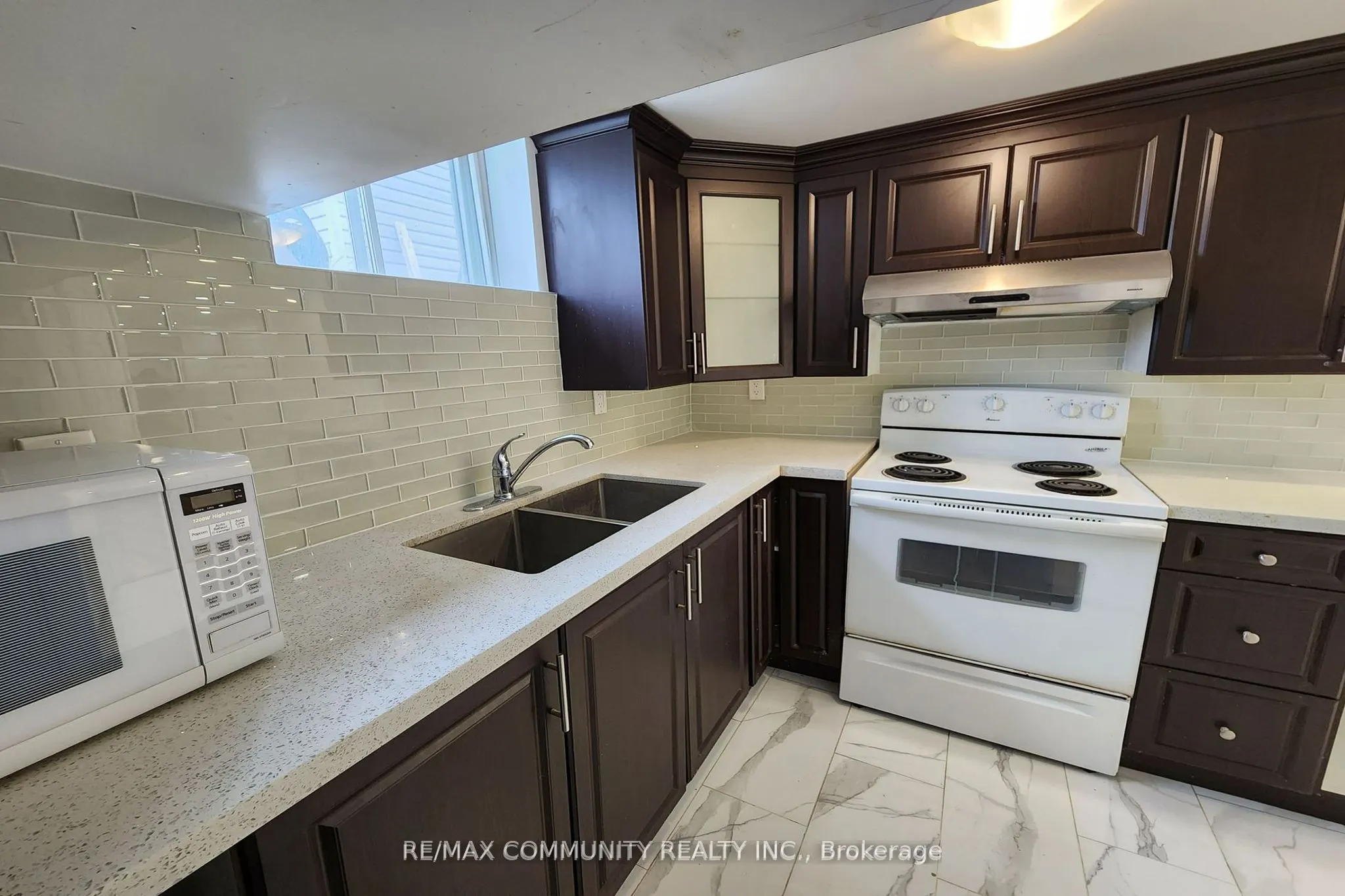 315 Rossland Road W, #Bsmt