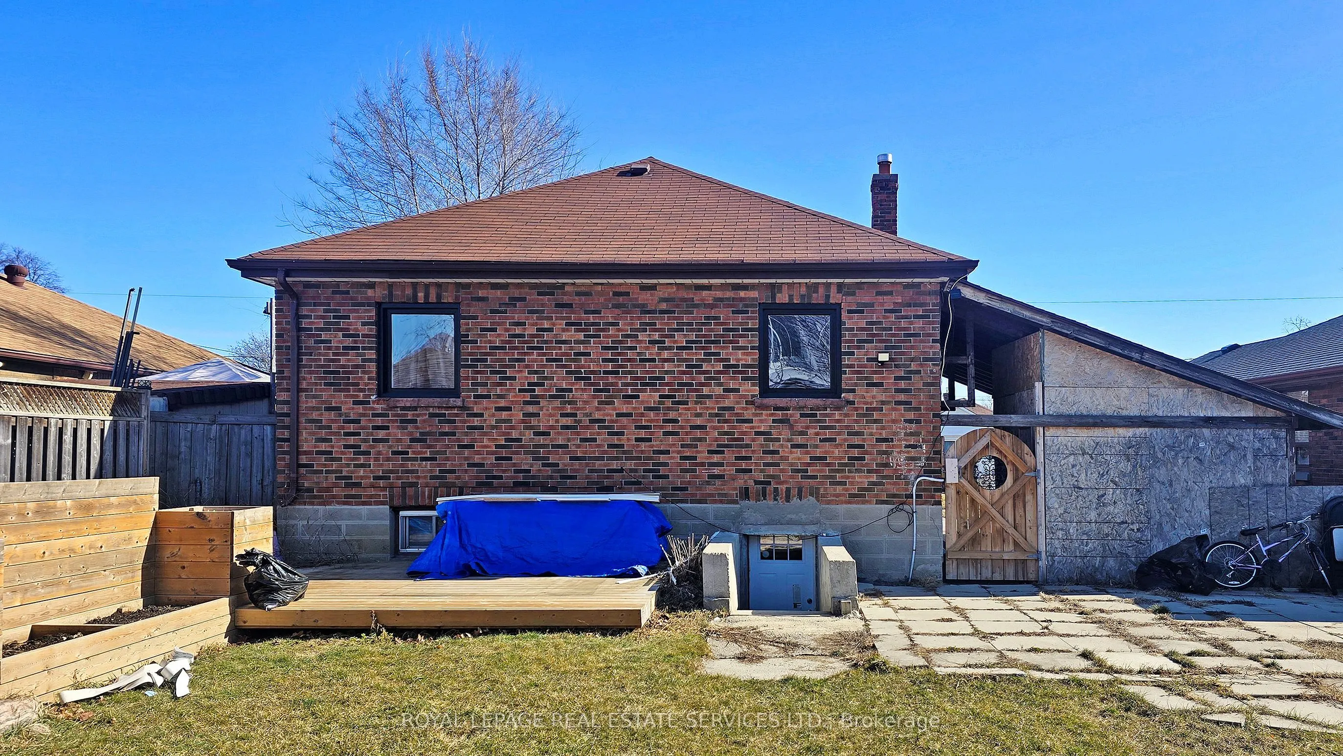 122 Chadburn Street
