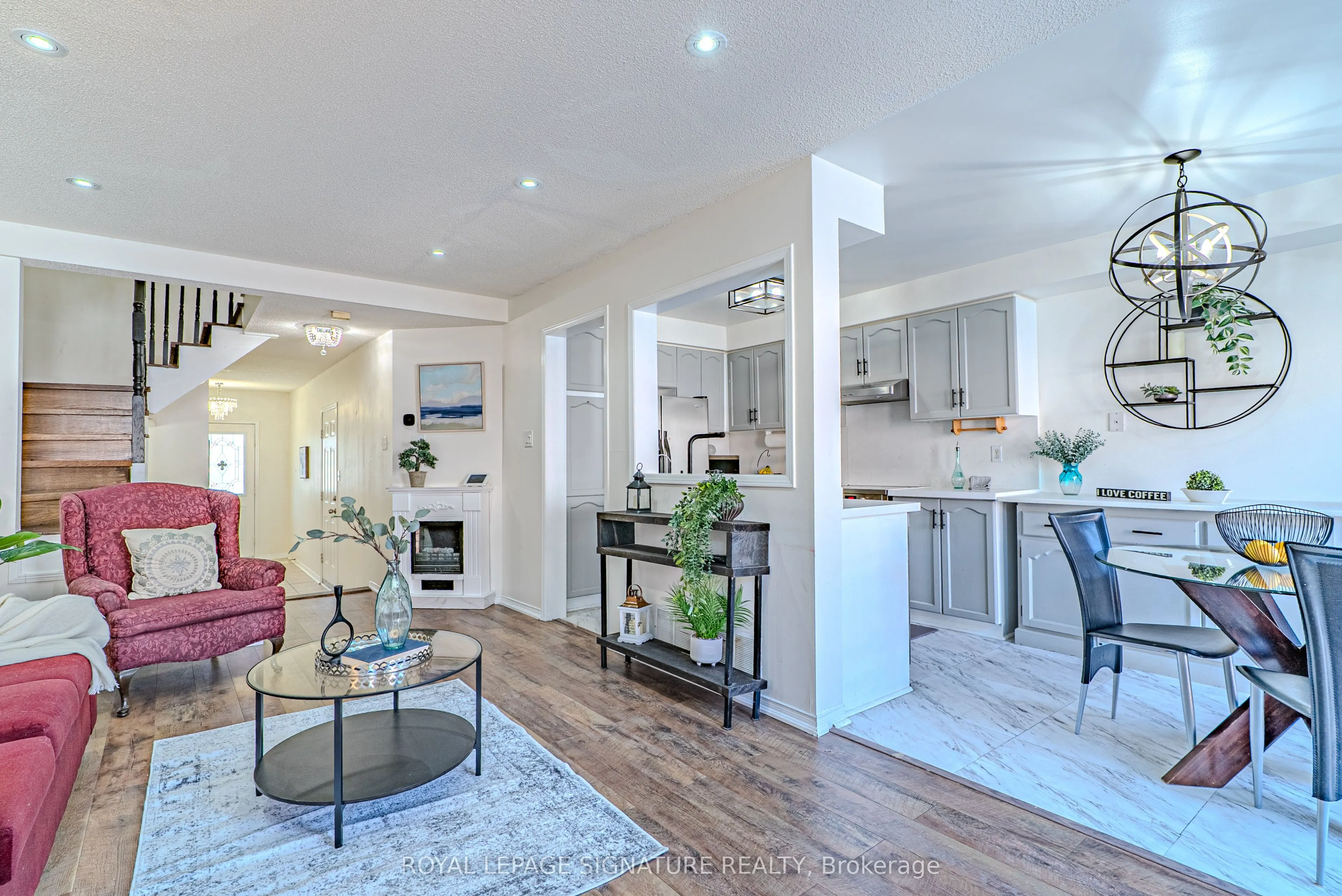 100 Stokely Crescent