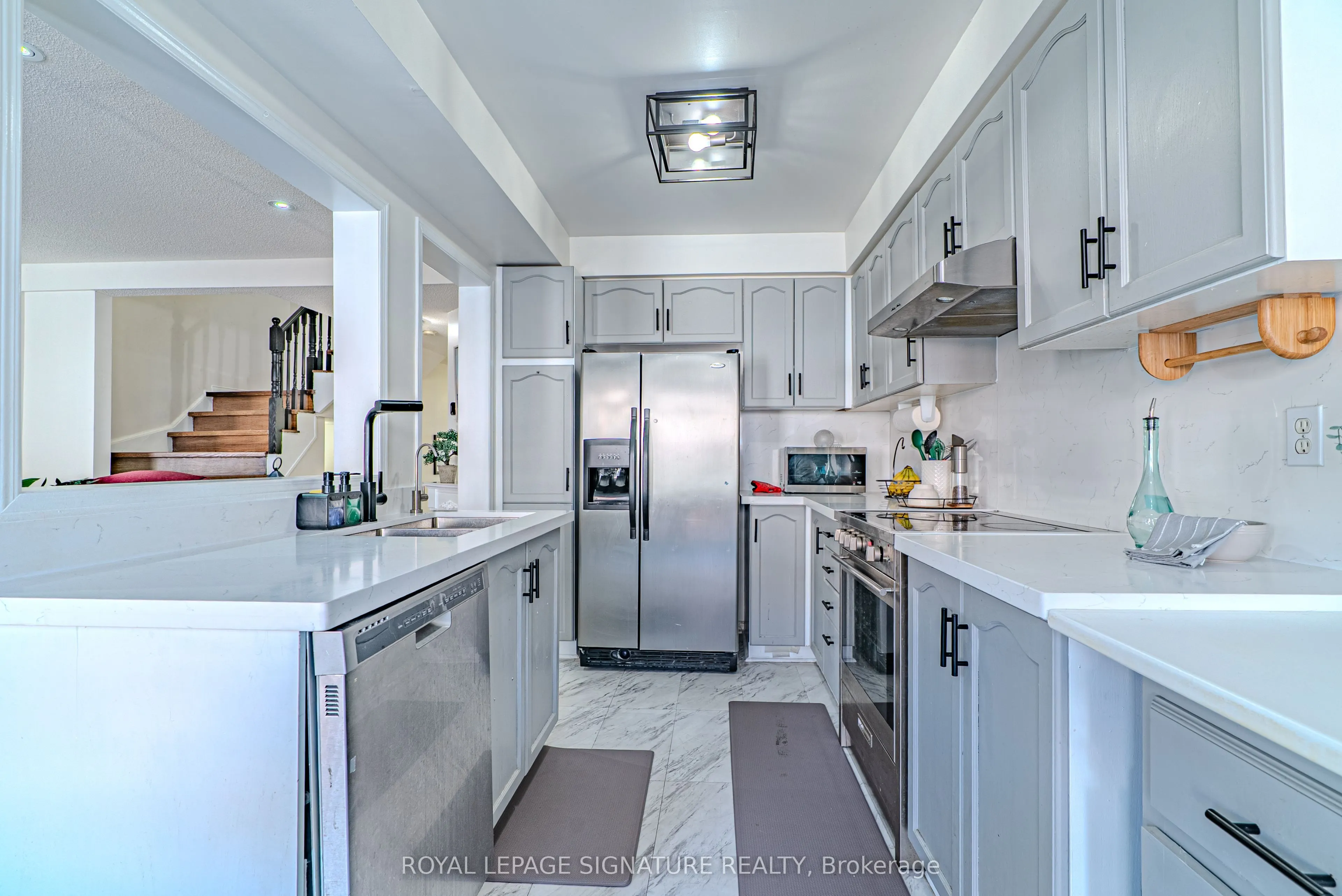 100 Stokely Crescent