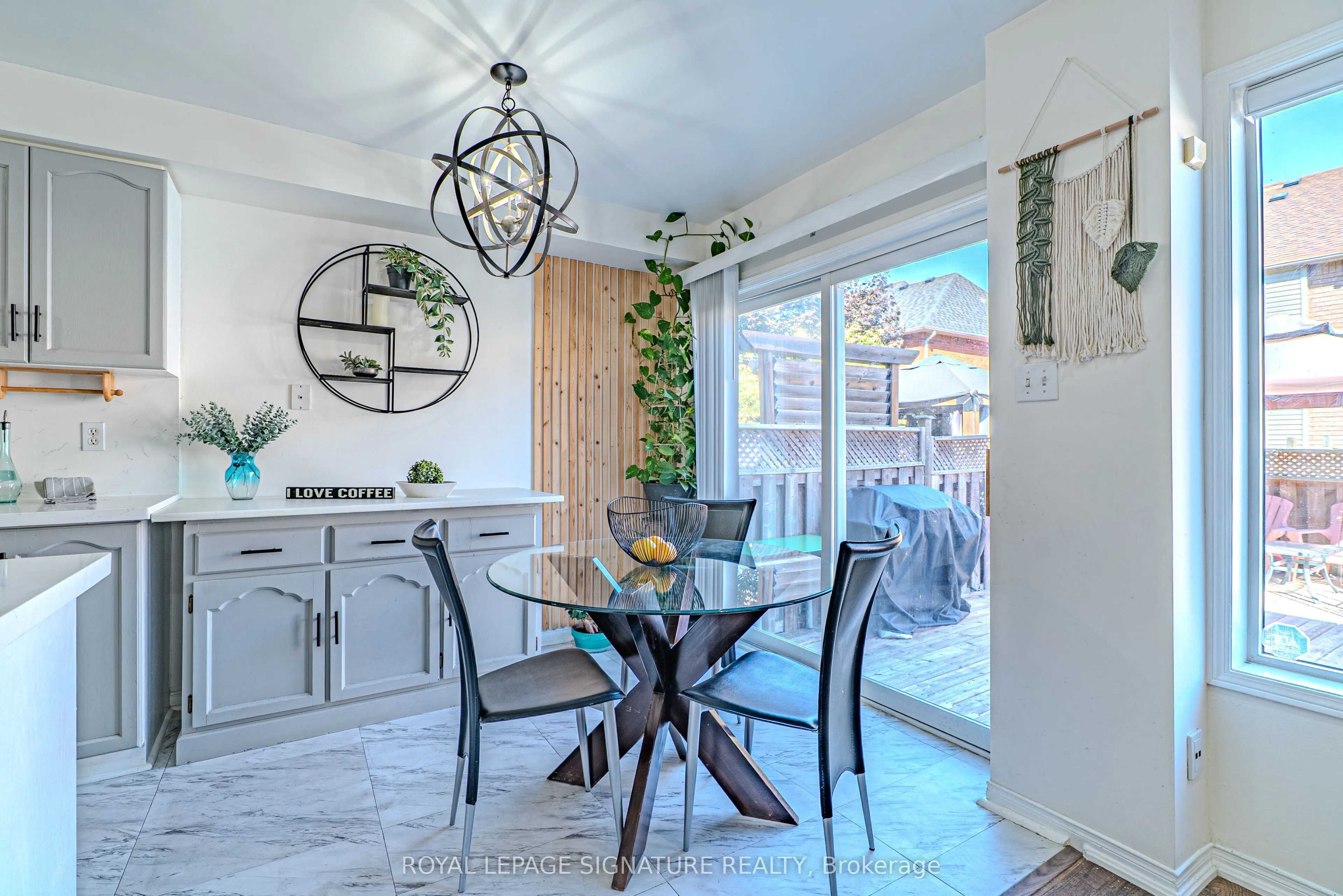 100 Stokely Crescent