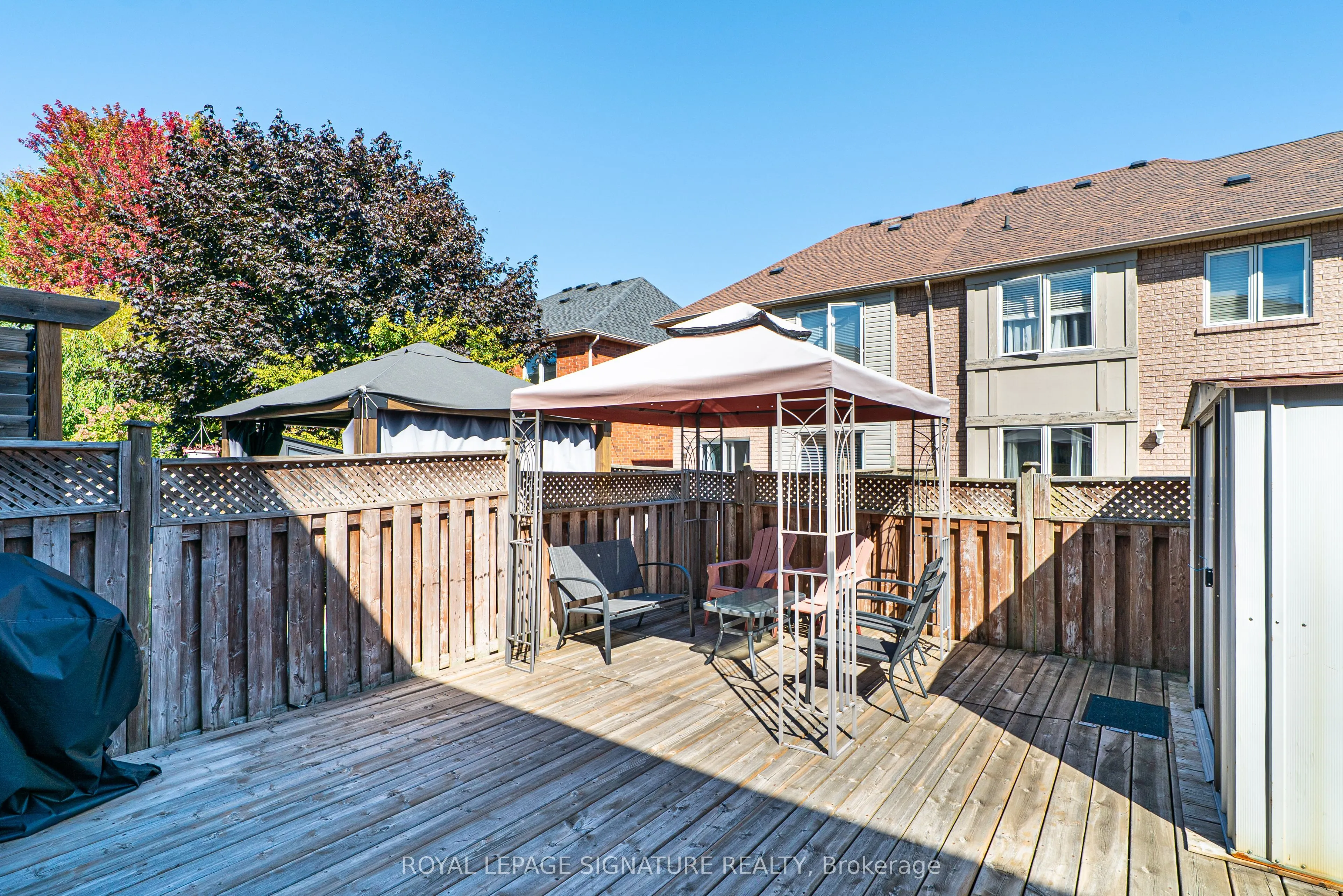 100 Stokely Crescent