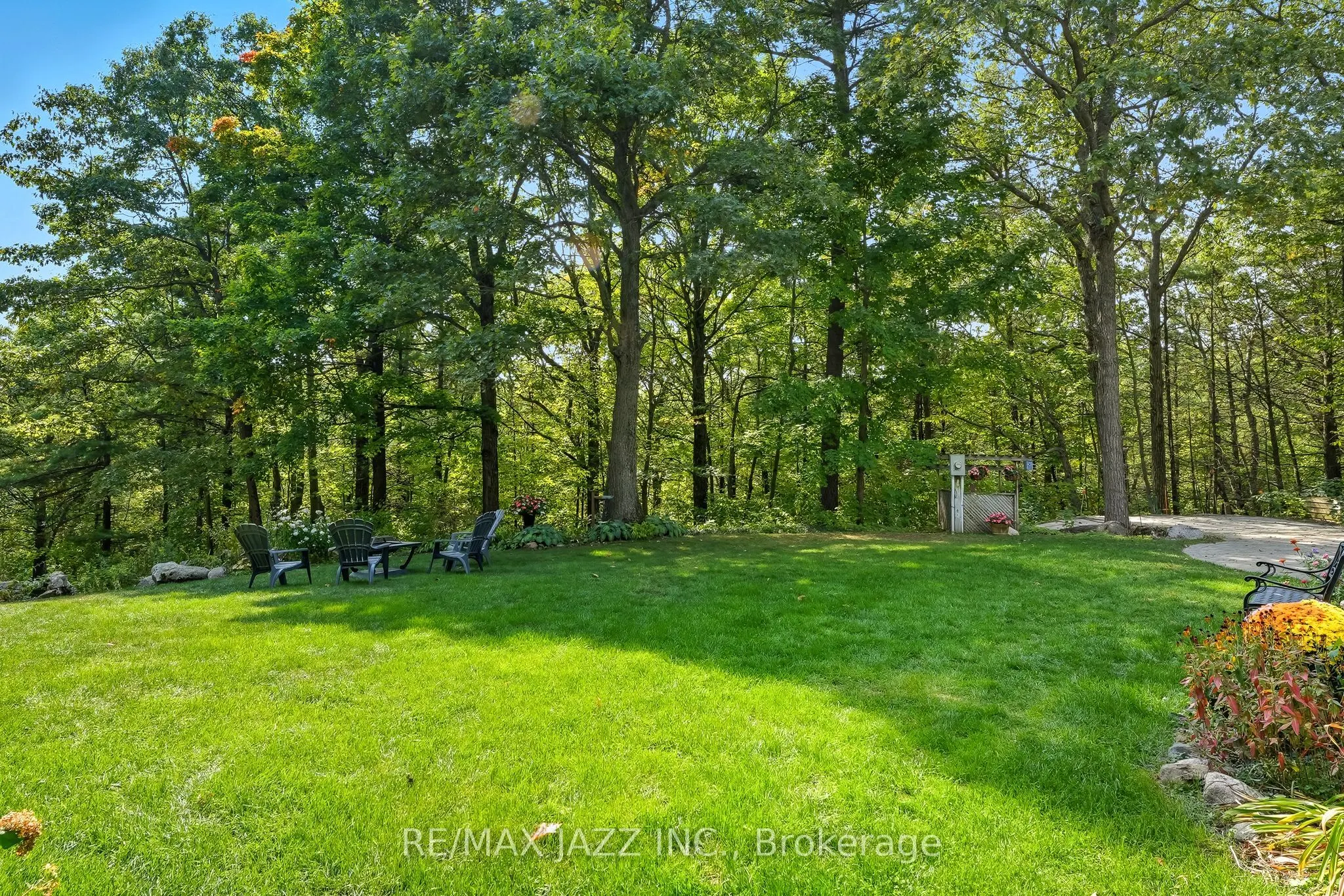 9500 Grasshopper Park Road