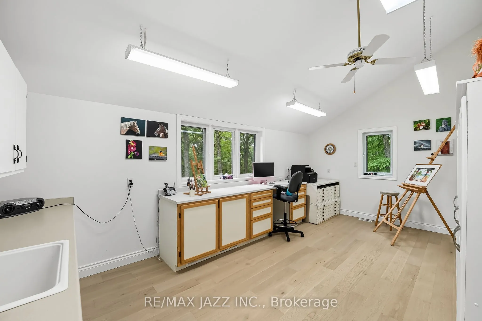 9500 Grasshopper Park Road