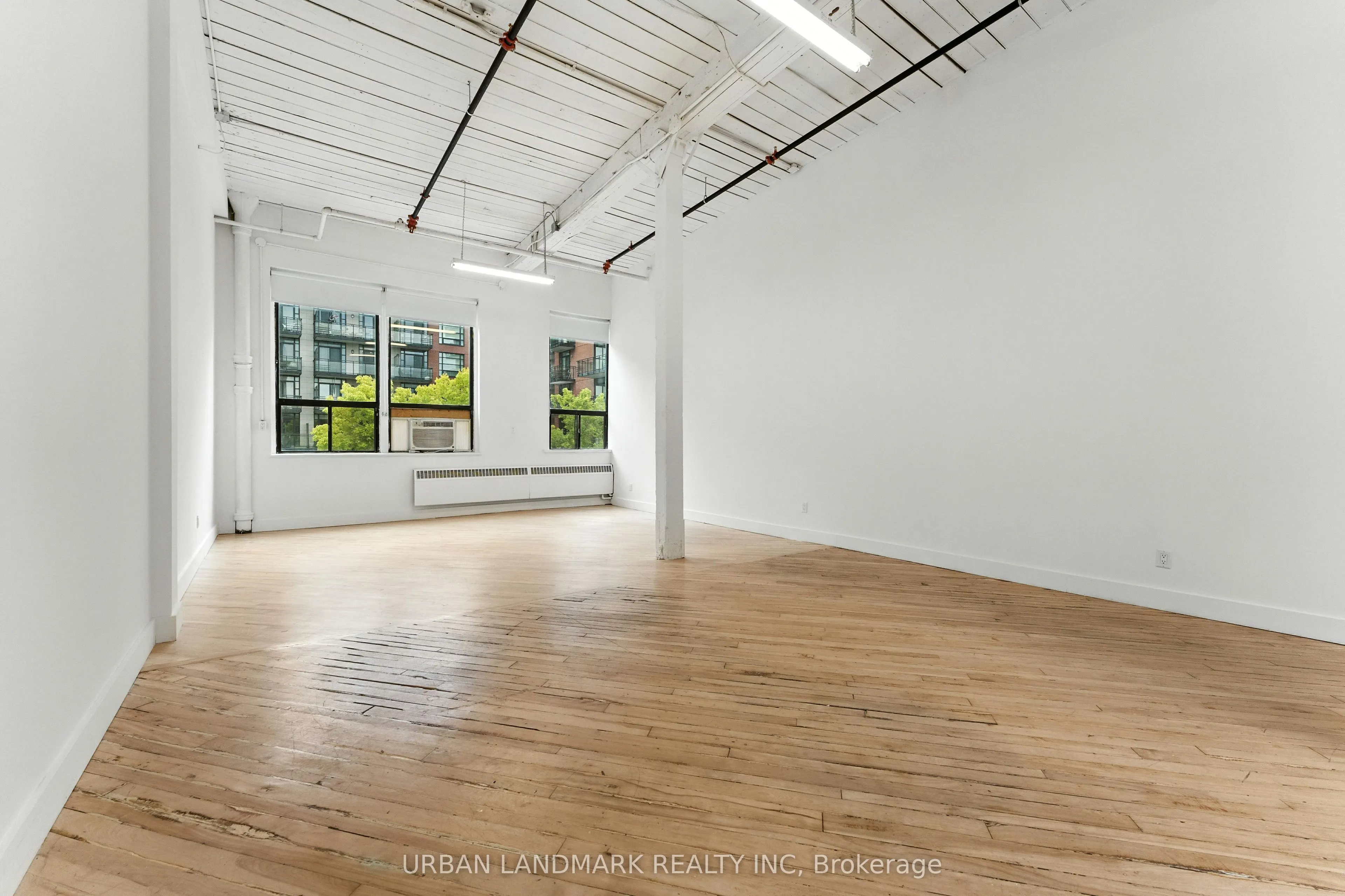 260 Carlaw Avenue, #206A