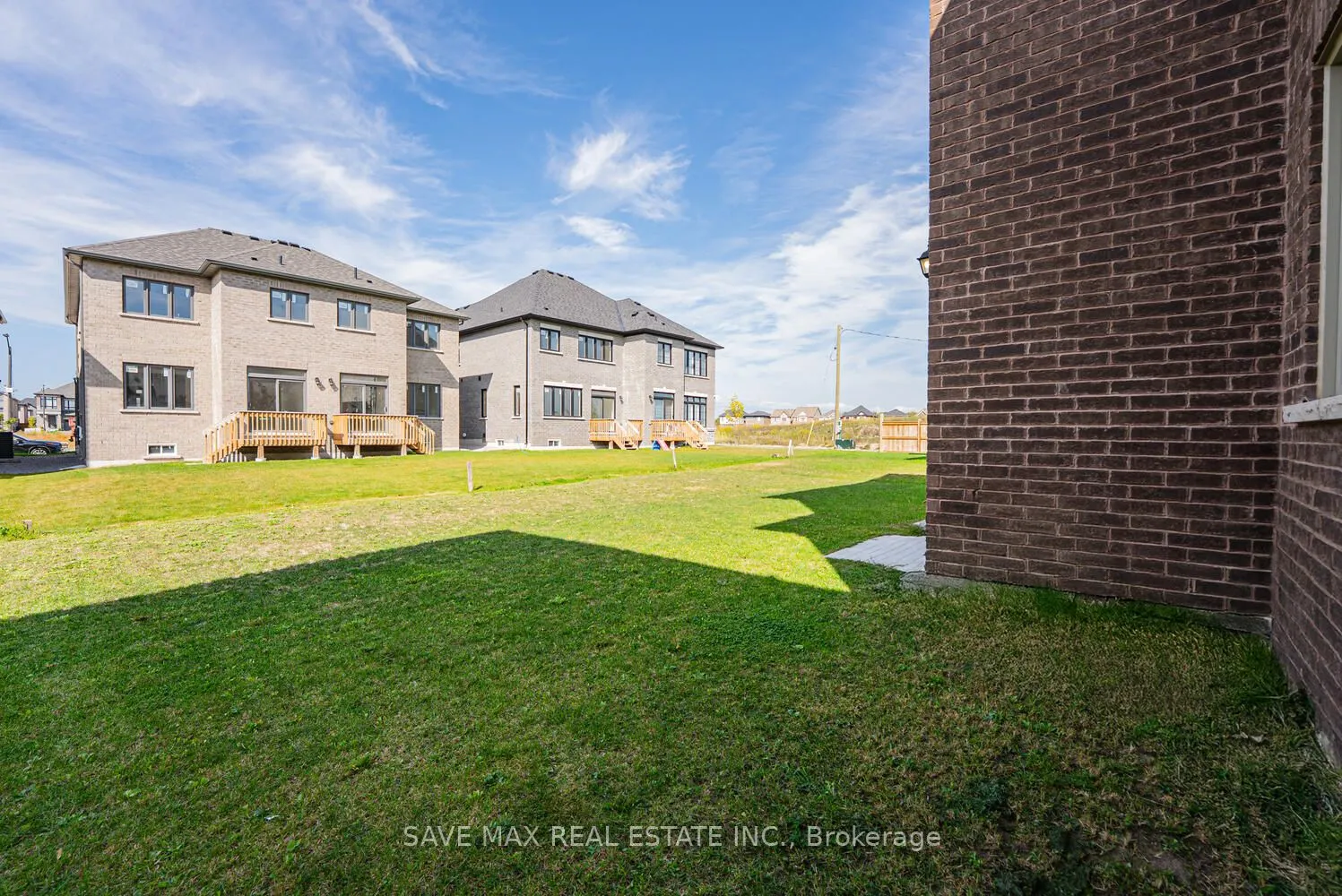 20 Bertram Gate