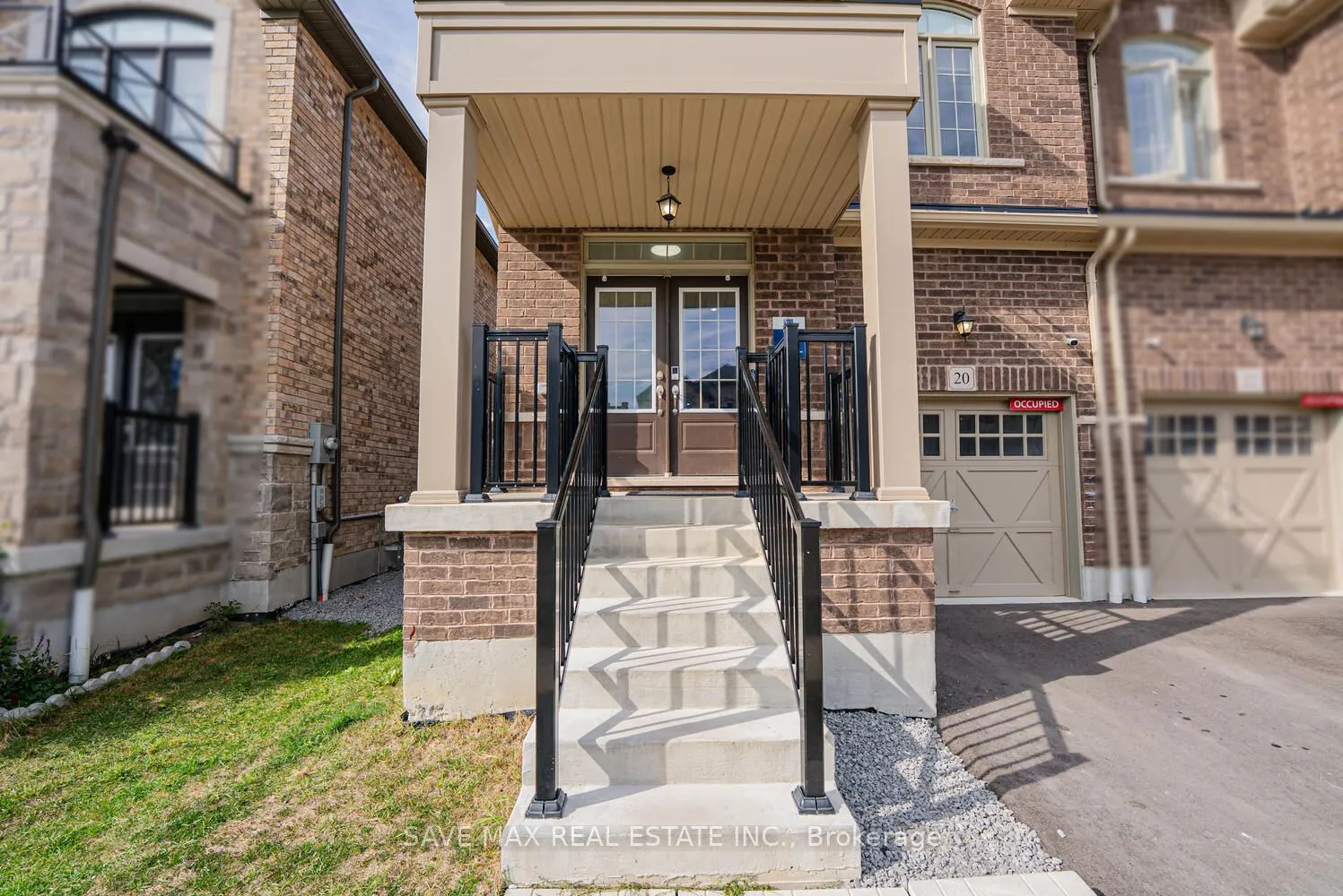 20 Bertram Gate
