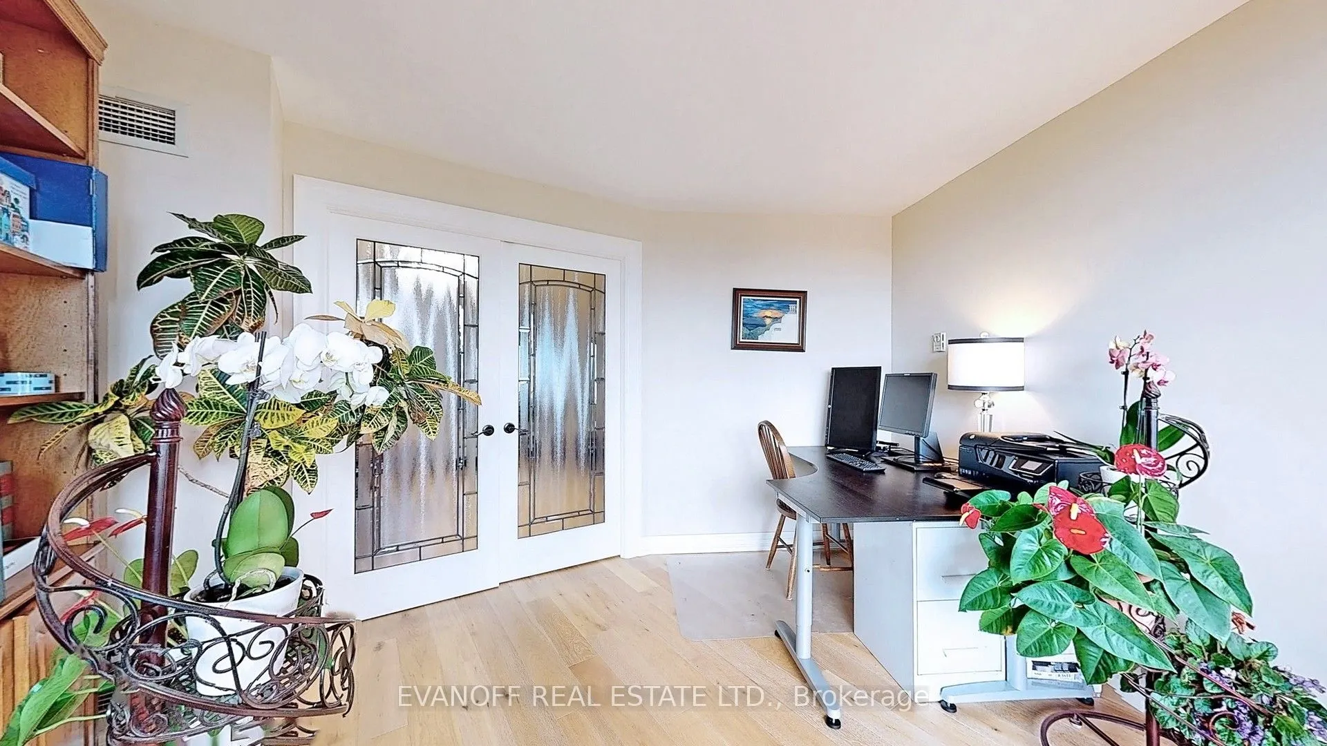 10 Guildwood Parkway, #517