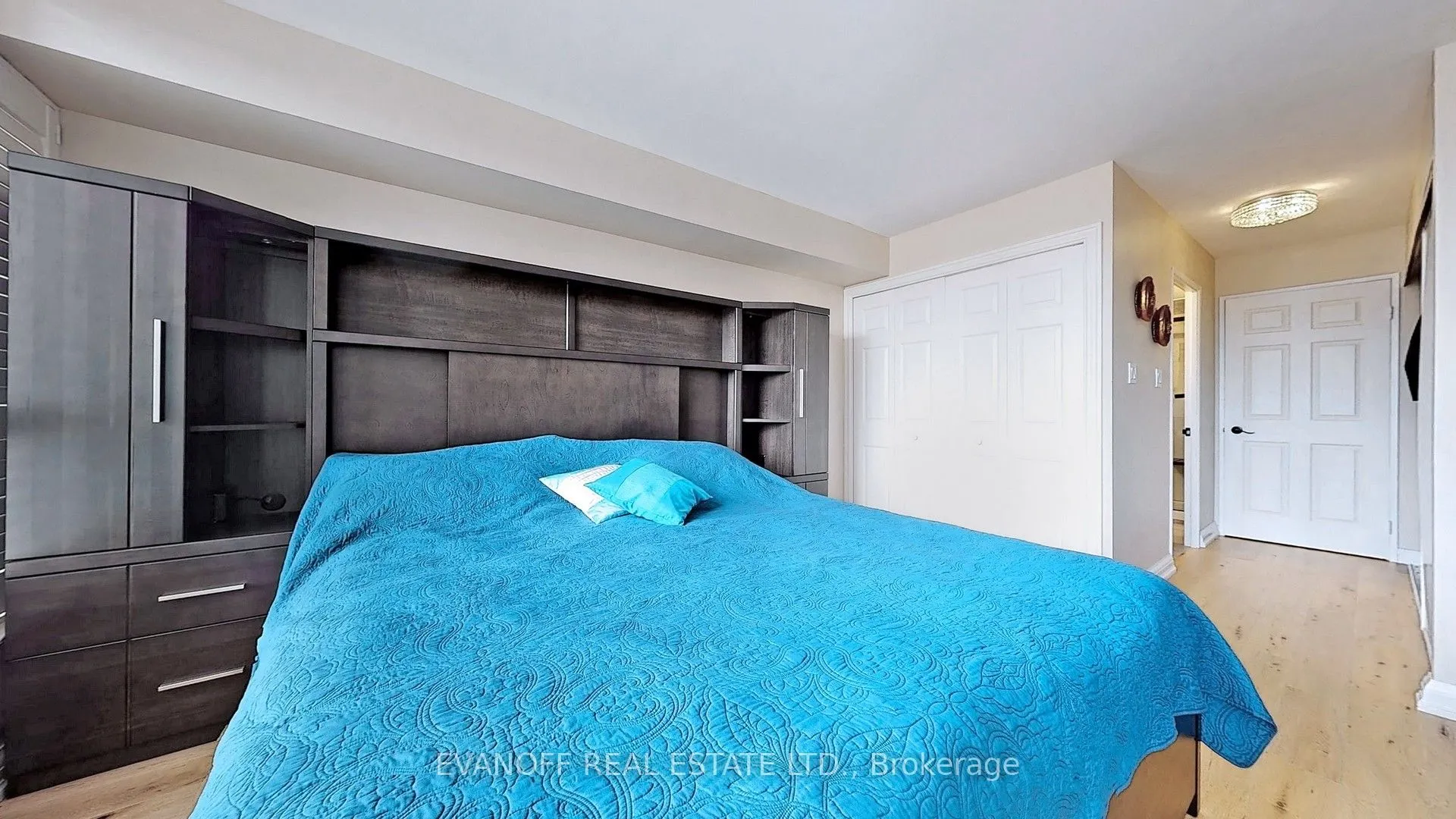 10 Guildwood Parkway, #517