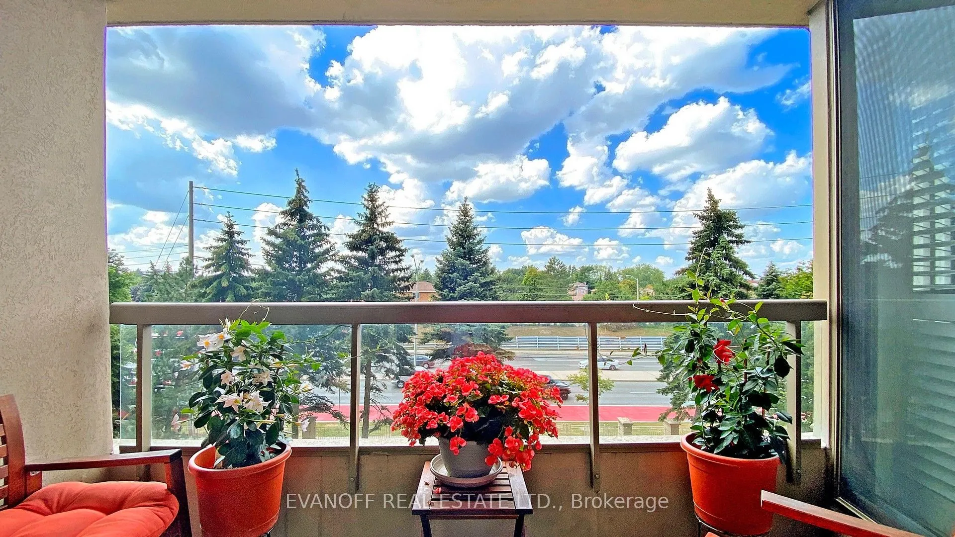 10 Guildwood Parkway, #517