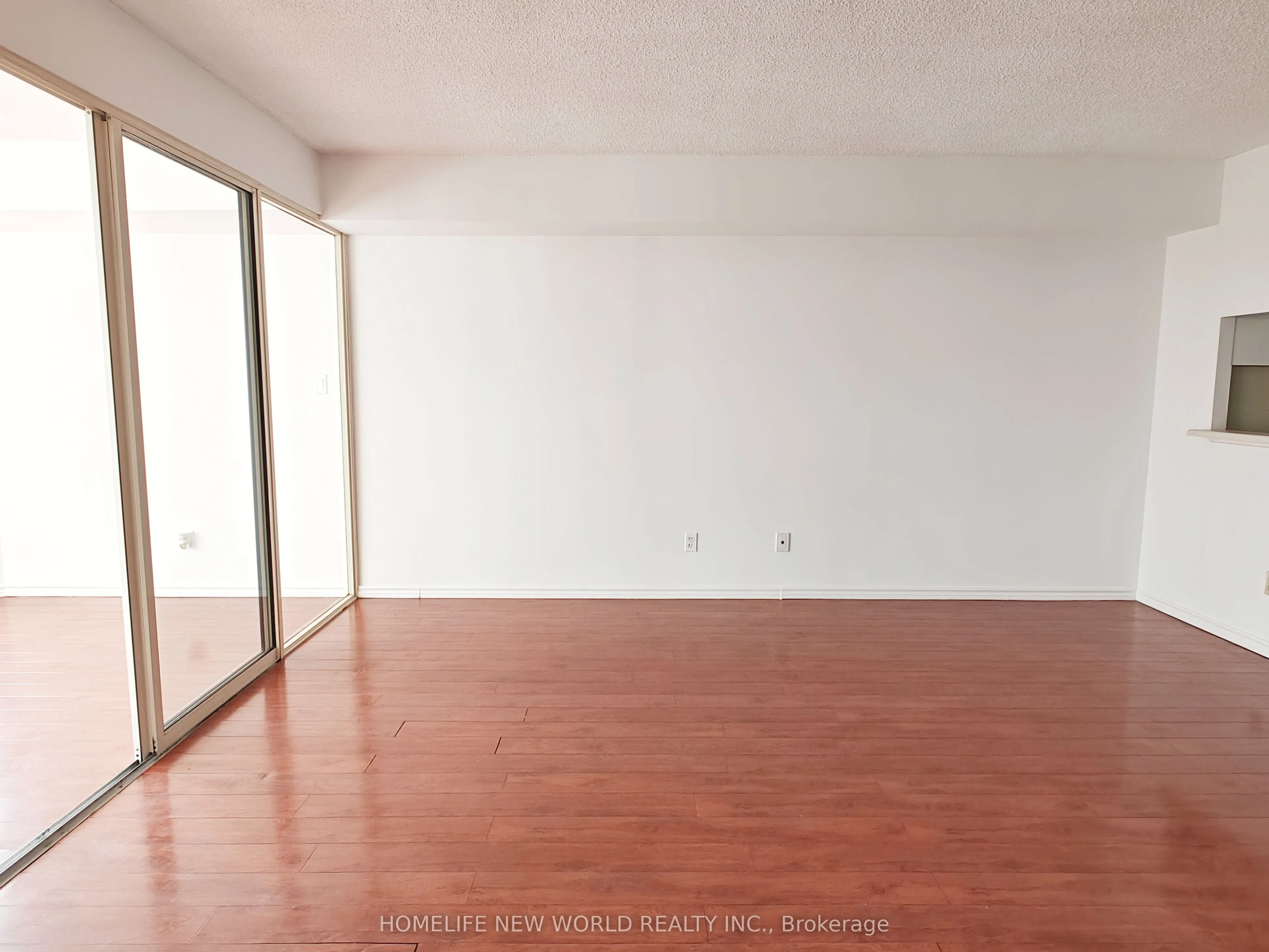 275 Bamburgh Circle, #605