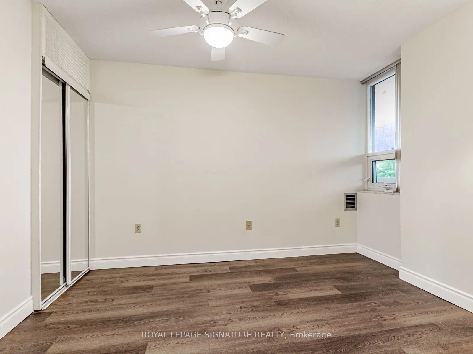 121 Ling Road, #413