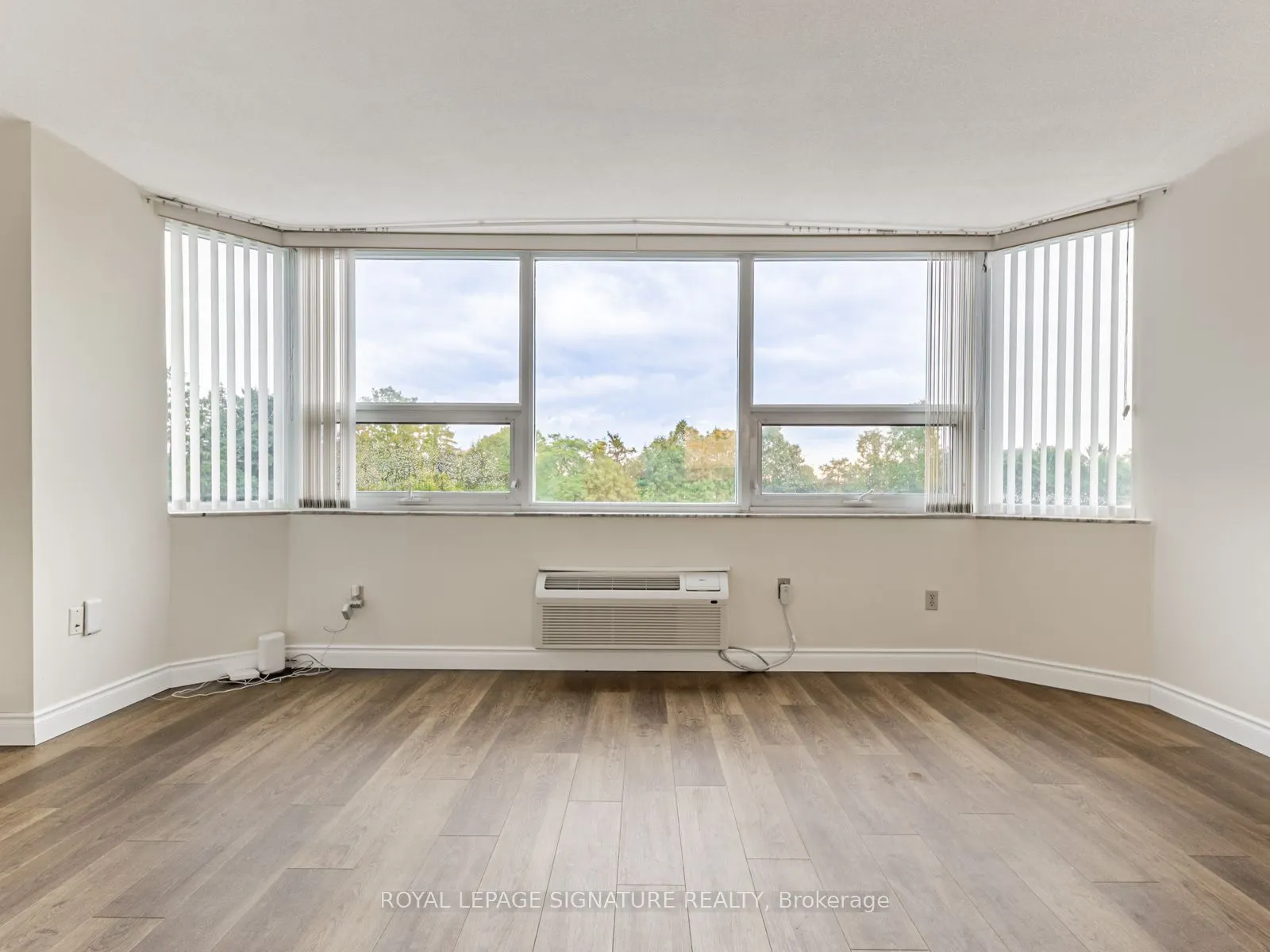 121 Ling Road, #413