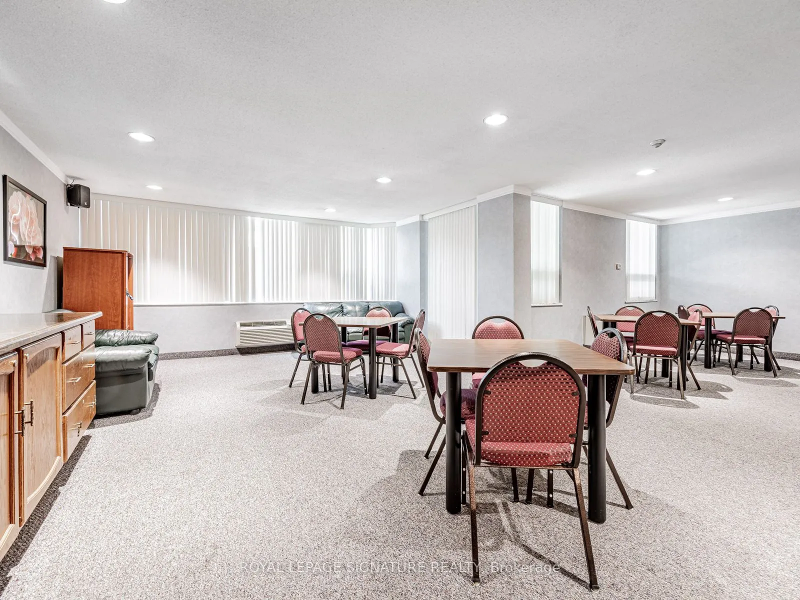 121 Ling Road, #413