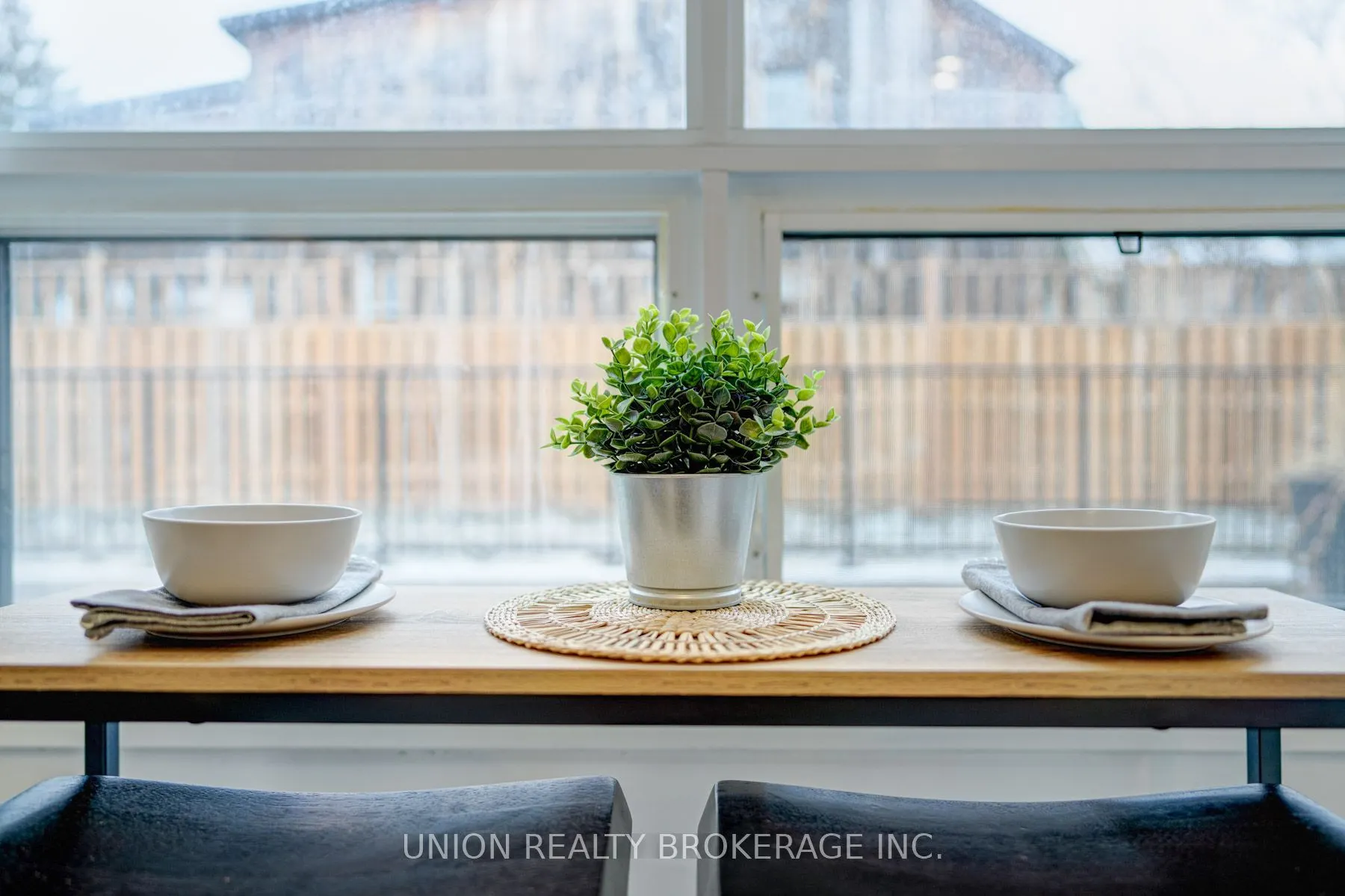 90 Kippendavie Avenue, #9