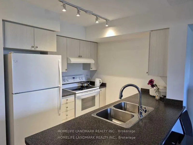 1346 Danforth Road, #302
