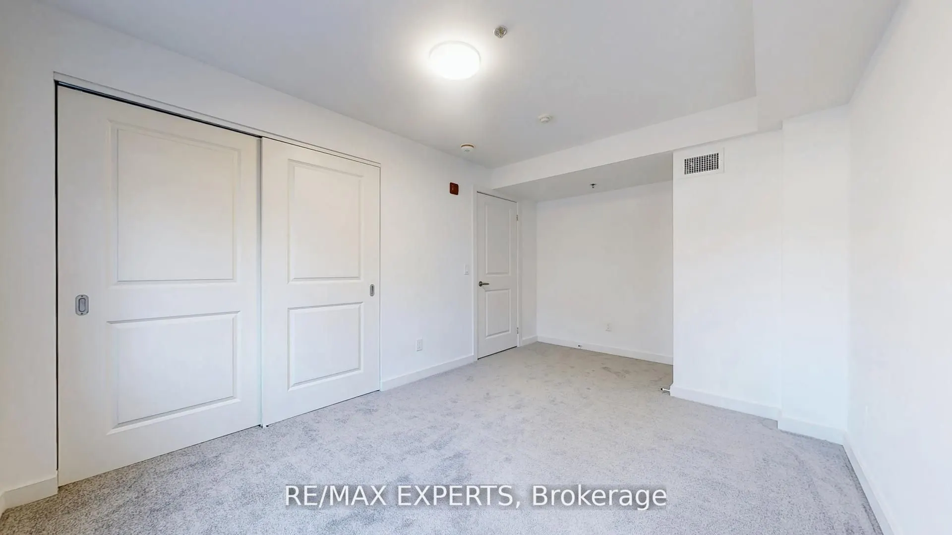 45 Connaught Avenue, #101