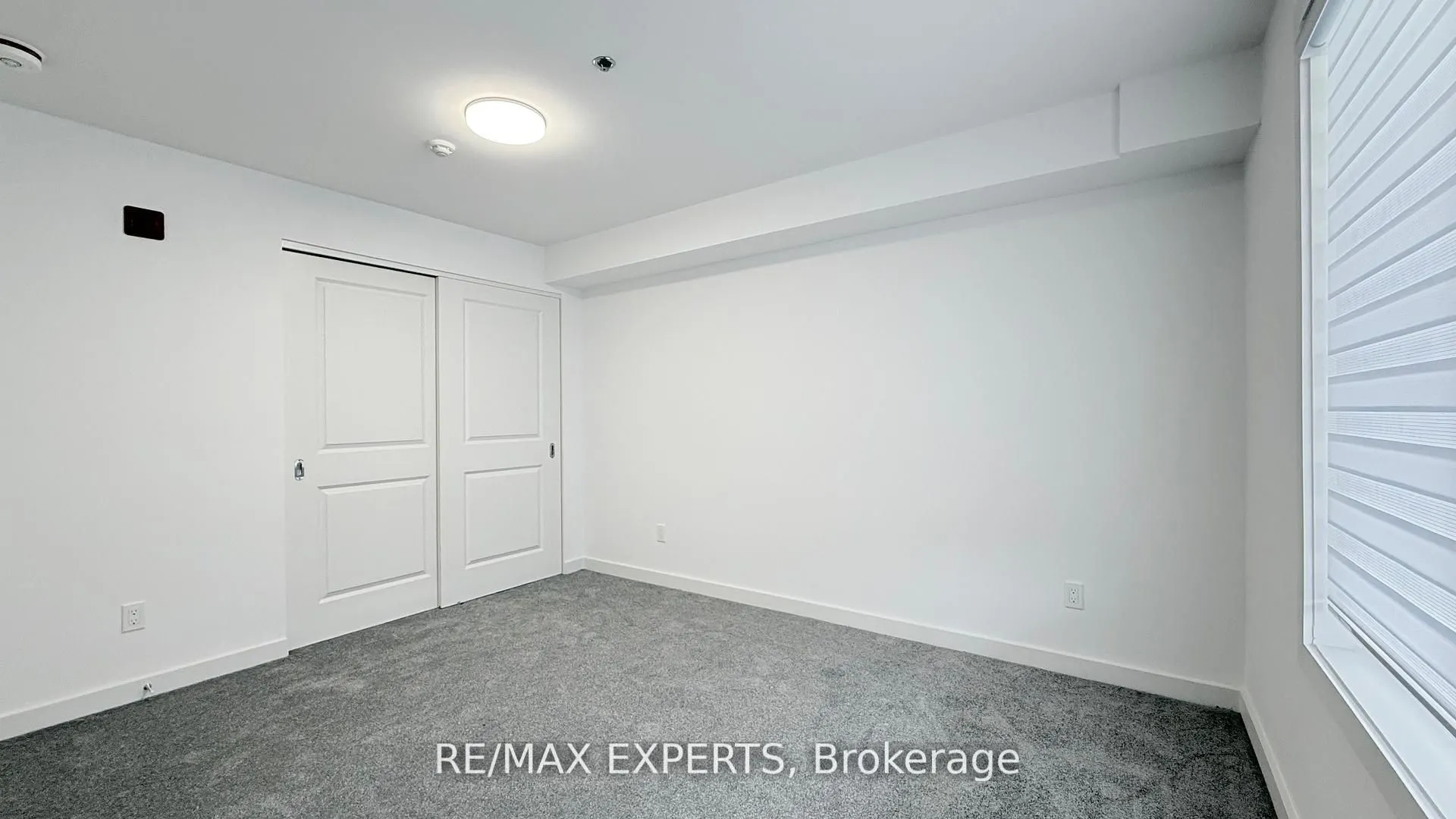 45 Connaught Avenue, #302