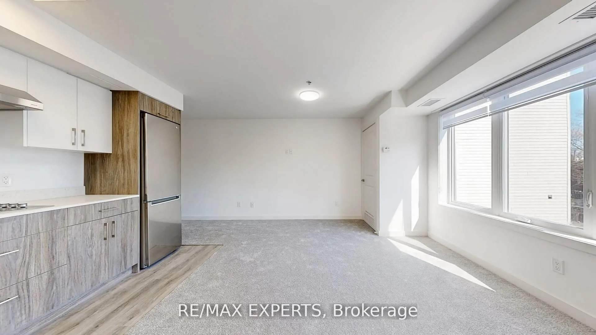 45 Connaught Avenue, #303