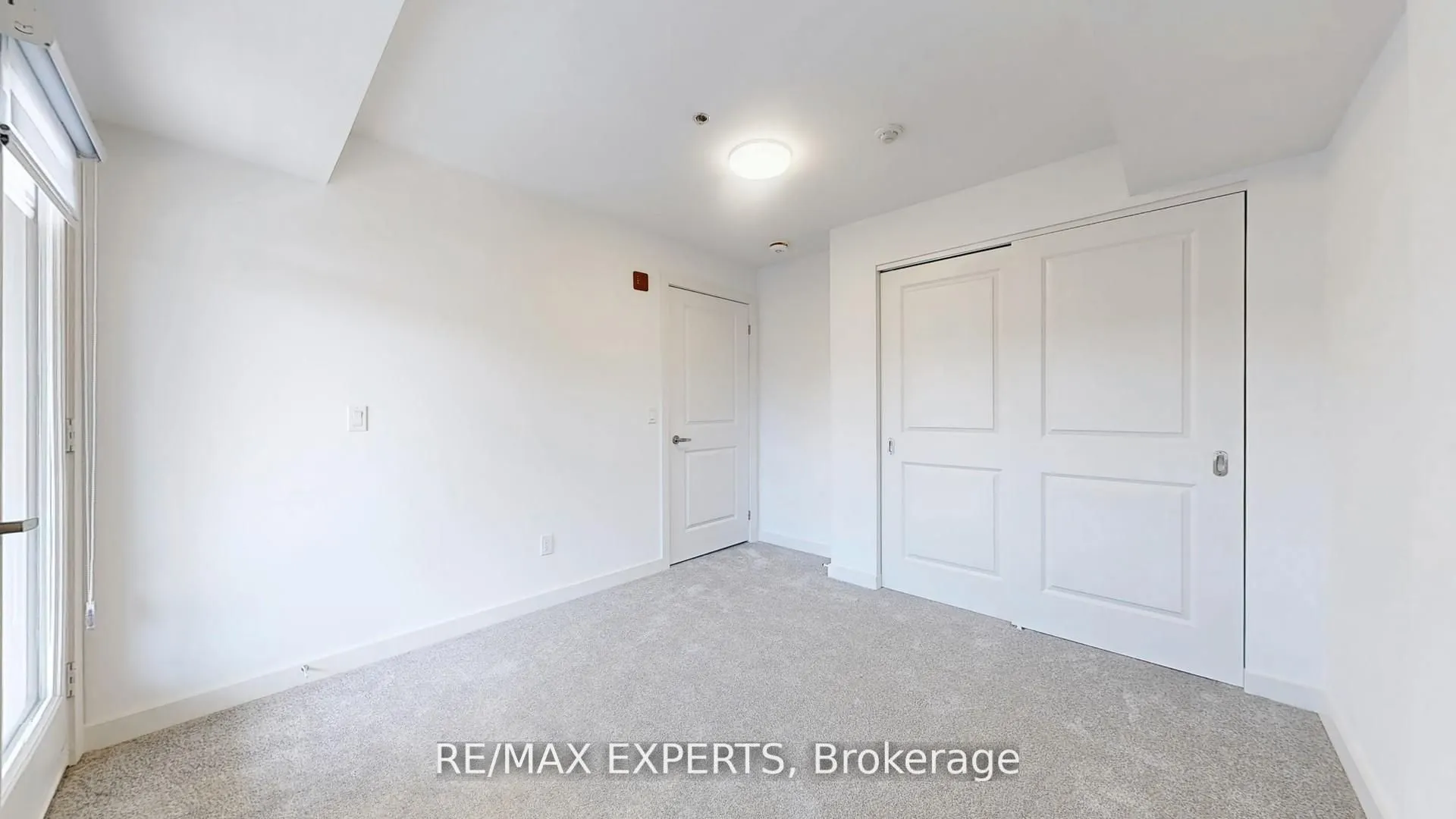 45 Connaught Avenue, #303