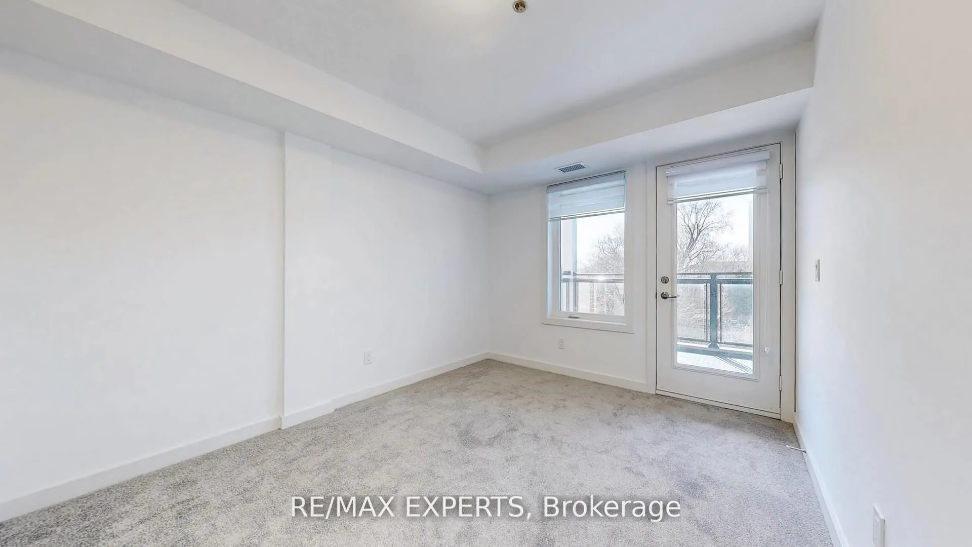 45 Connaught Avenue, #303