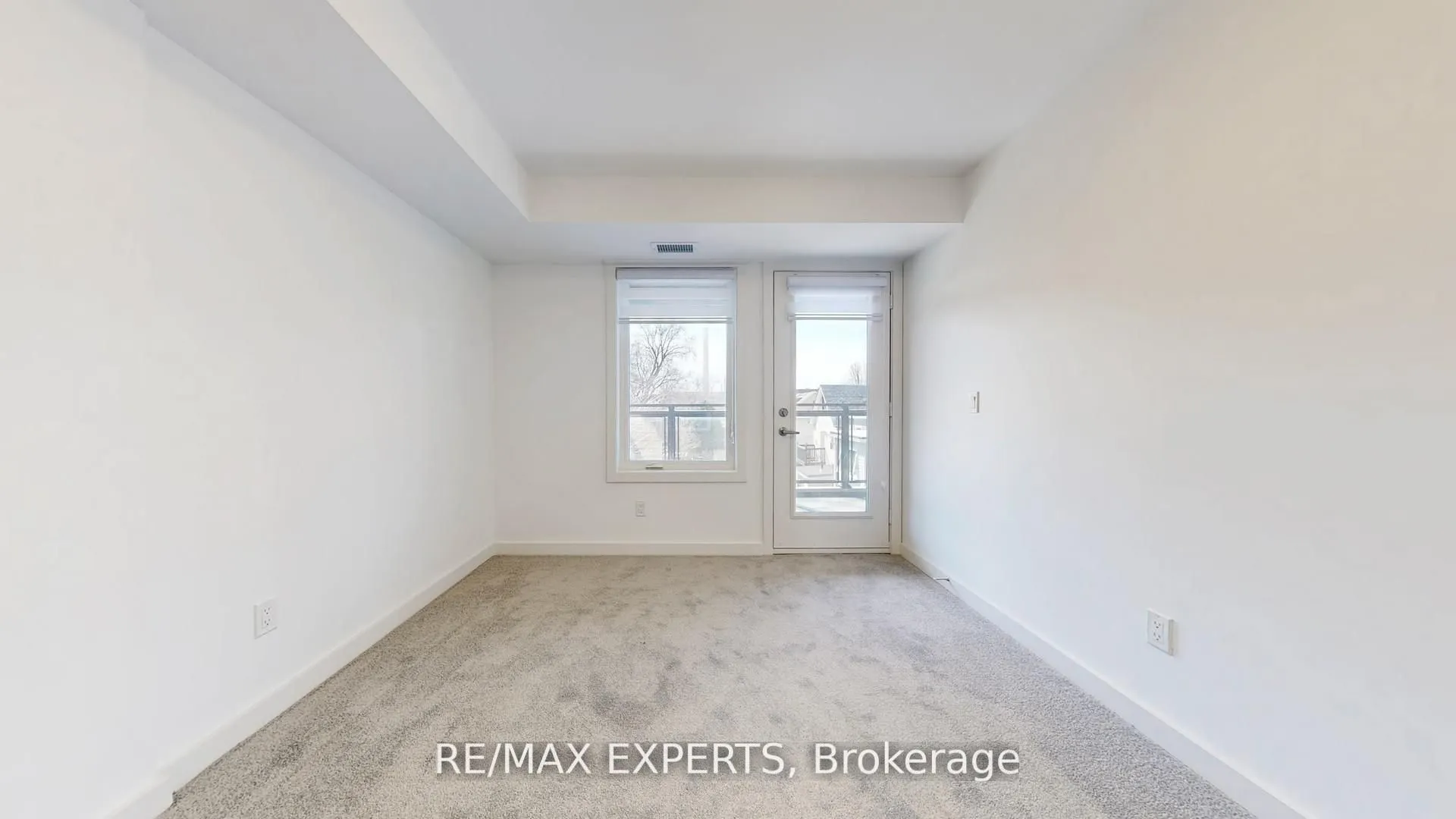 45 Connaught Avenue, #303