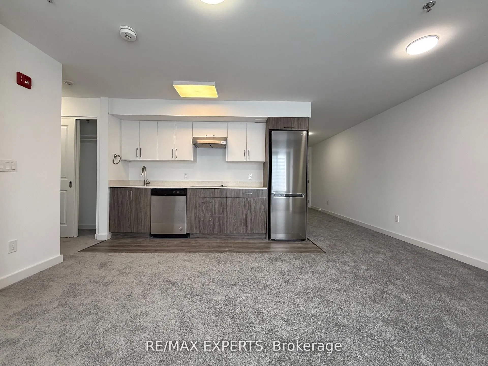 45 Connaught Avenue, #403
