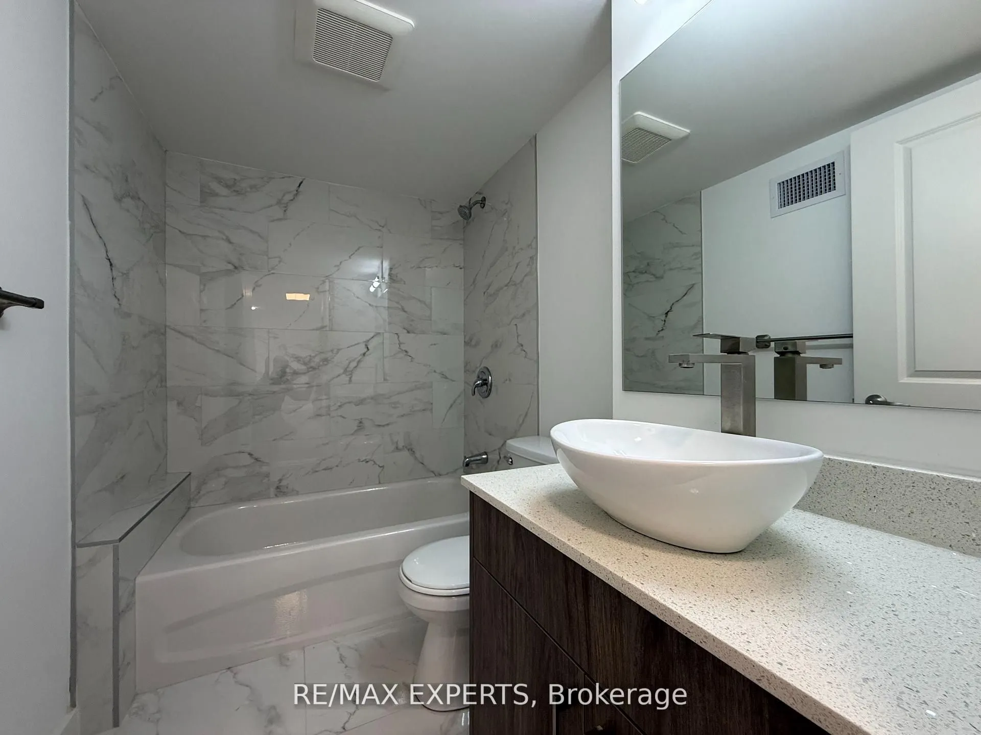 45 Connaught Avenue, #403