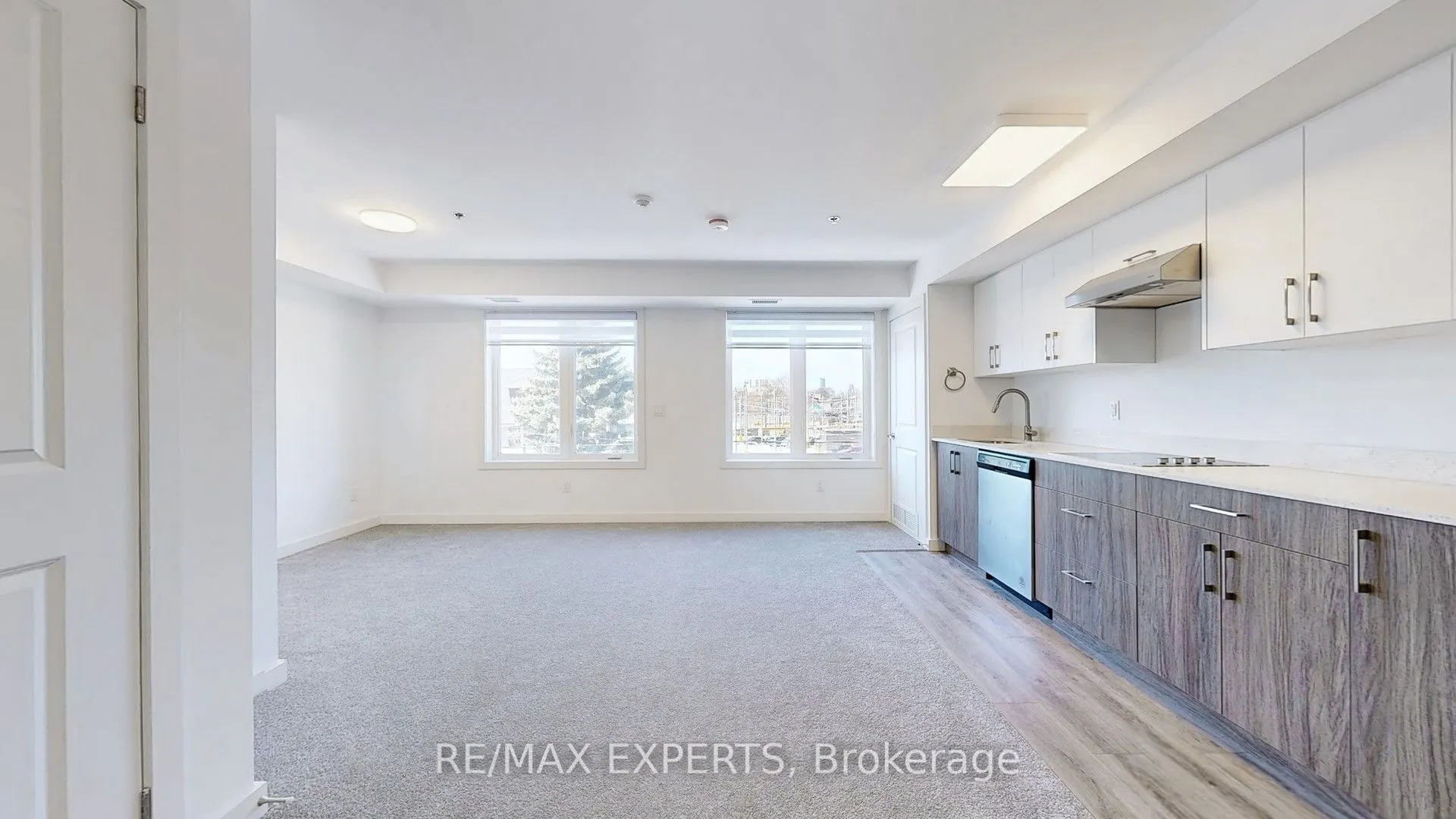 45 Connaught Avenue, #405