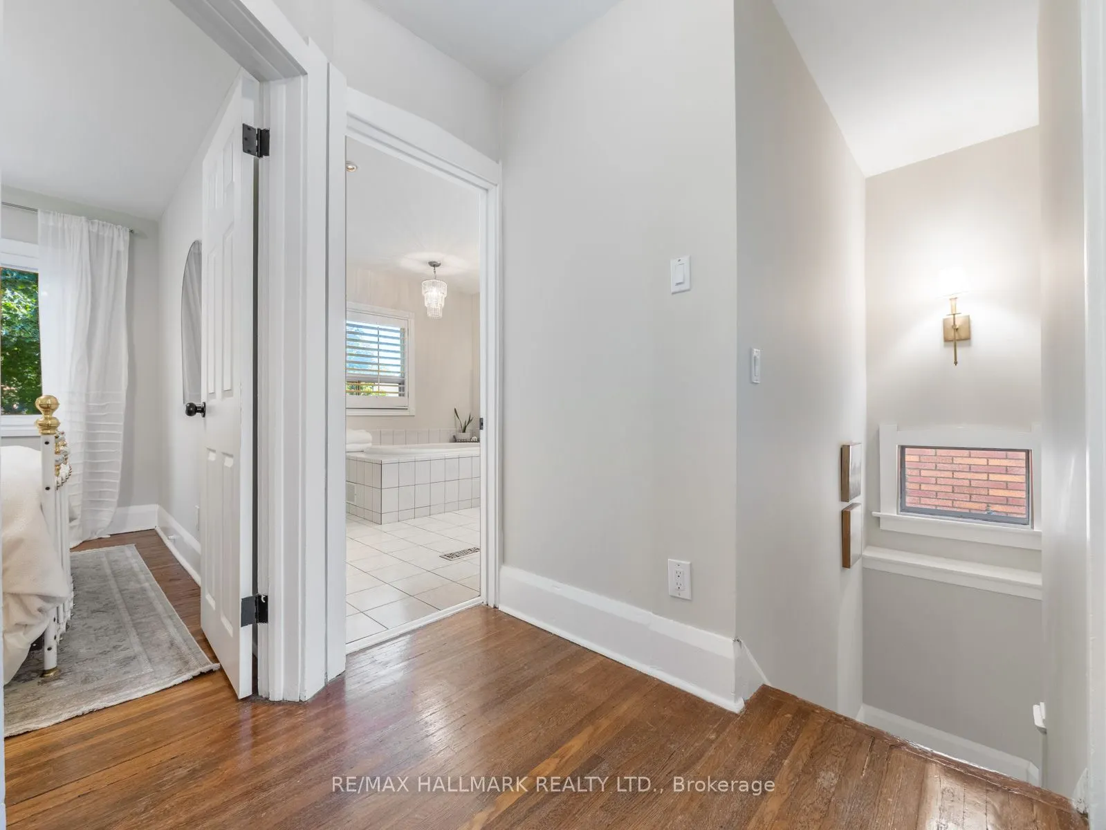 215 Golfview Avenue