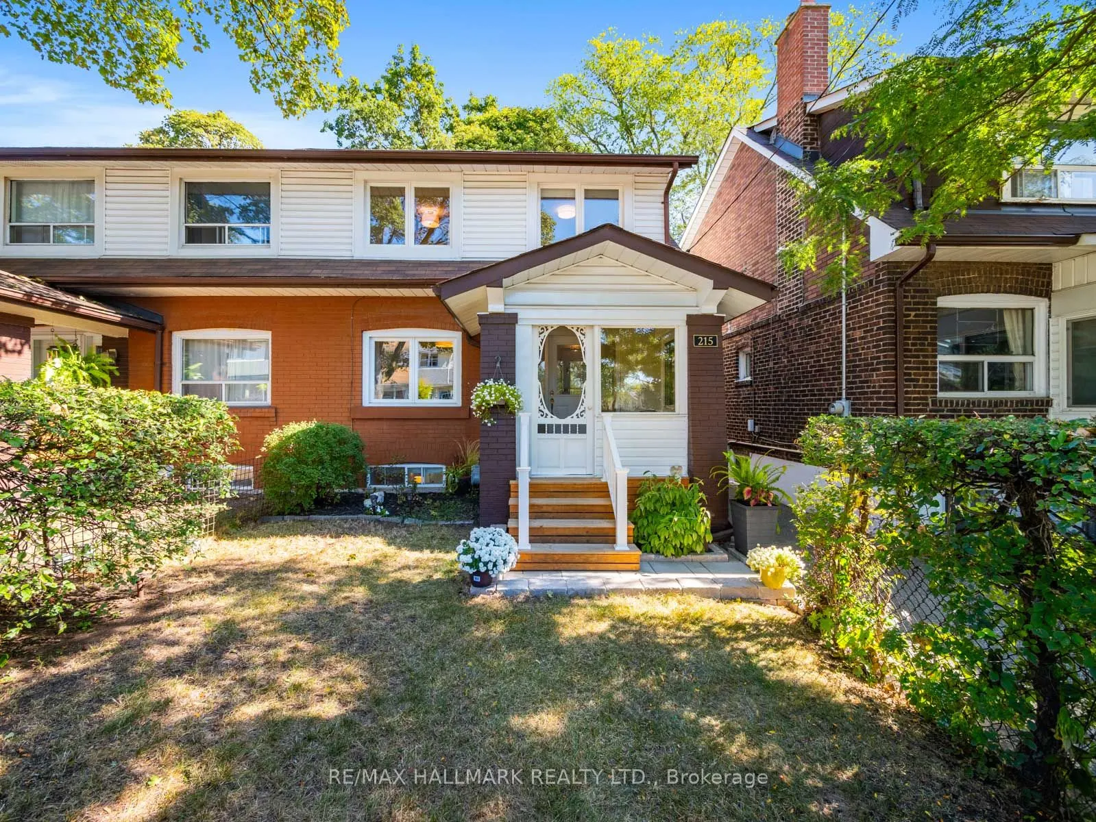 215 Golfview Avenue