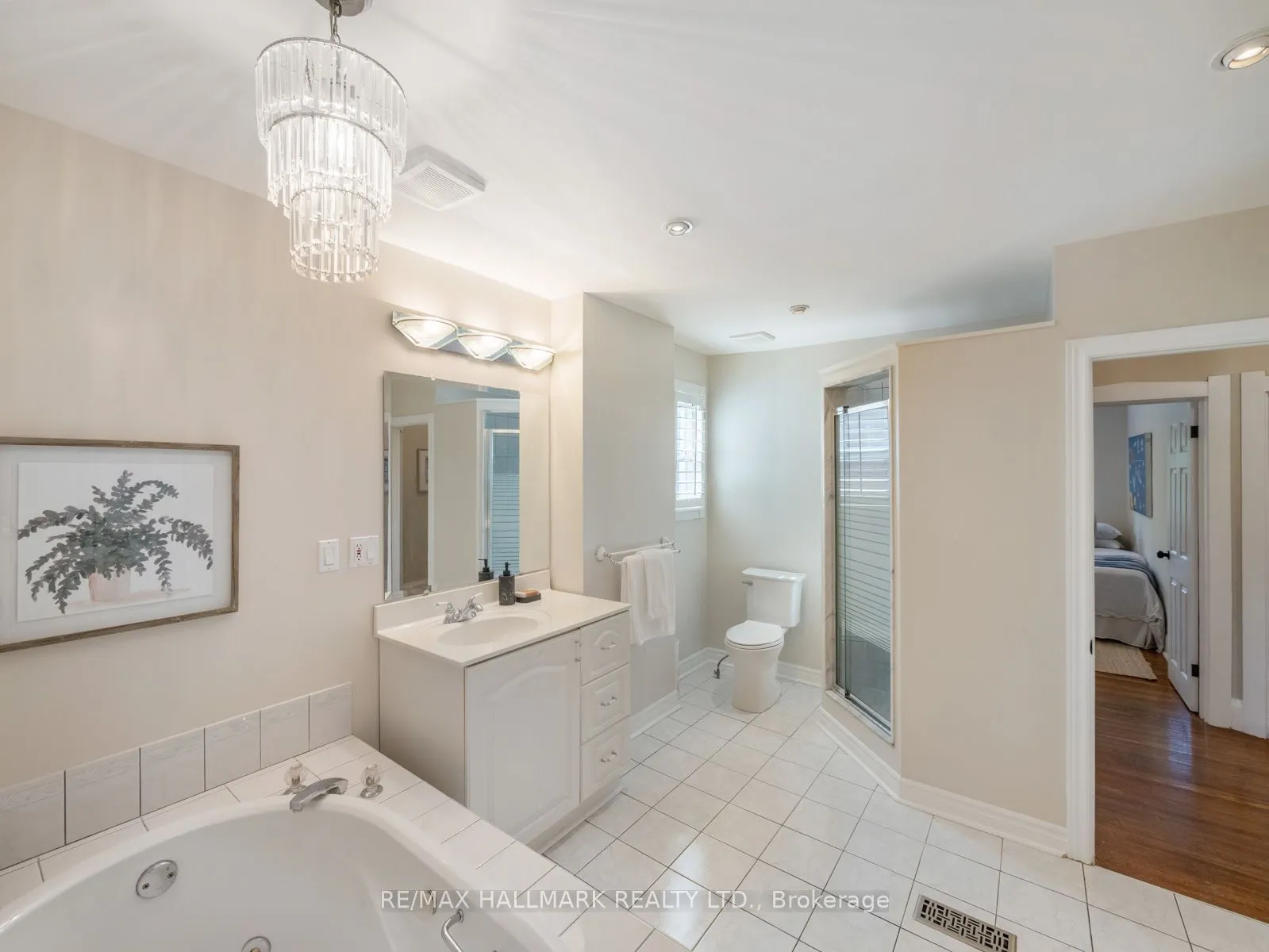 215 Golfview Avenue