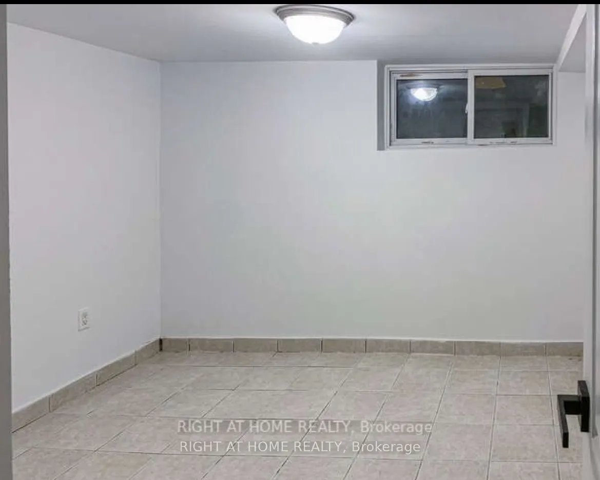 157 Woodycrest Avenue N, #Basement