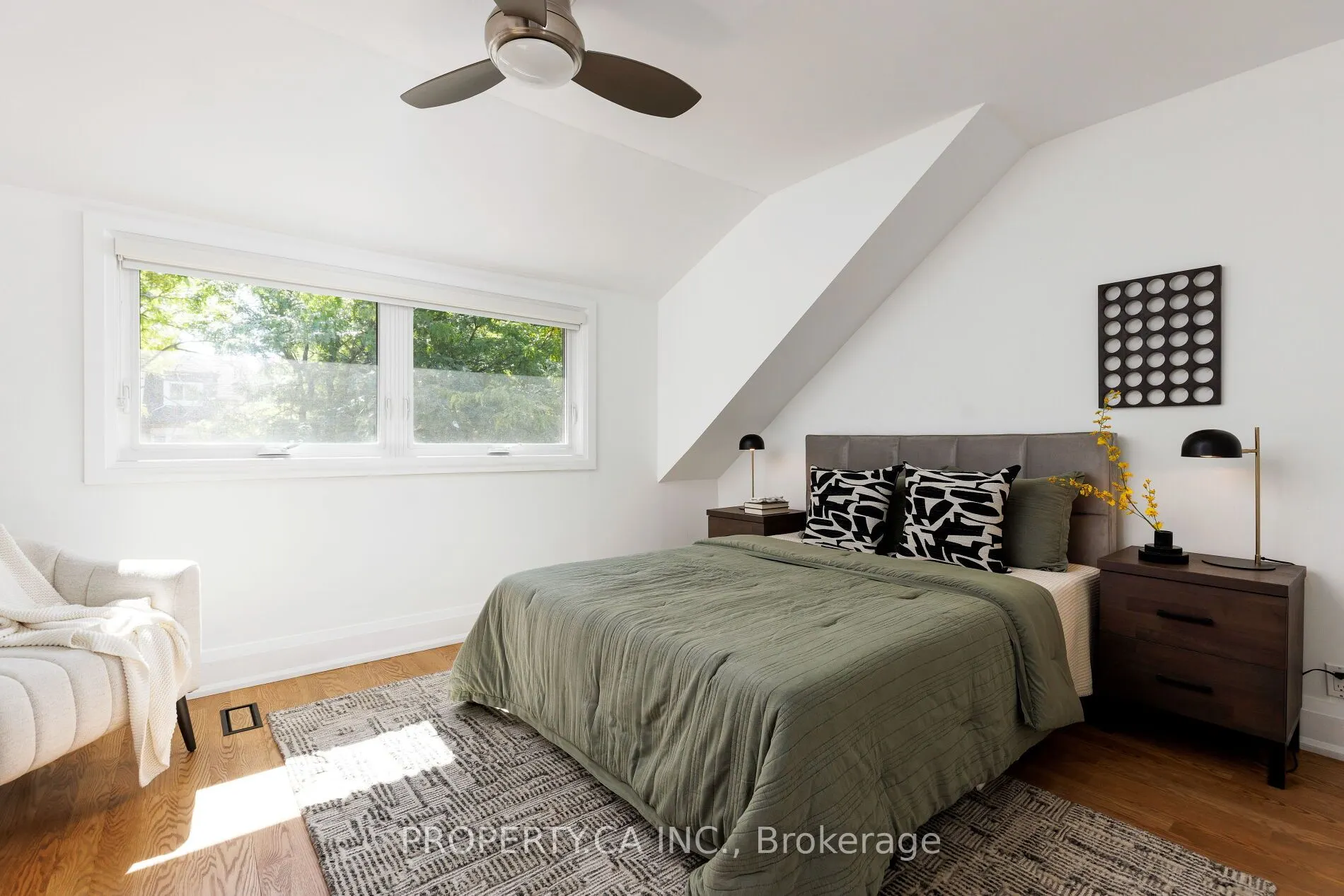 20 Parkfield Avenue