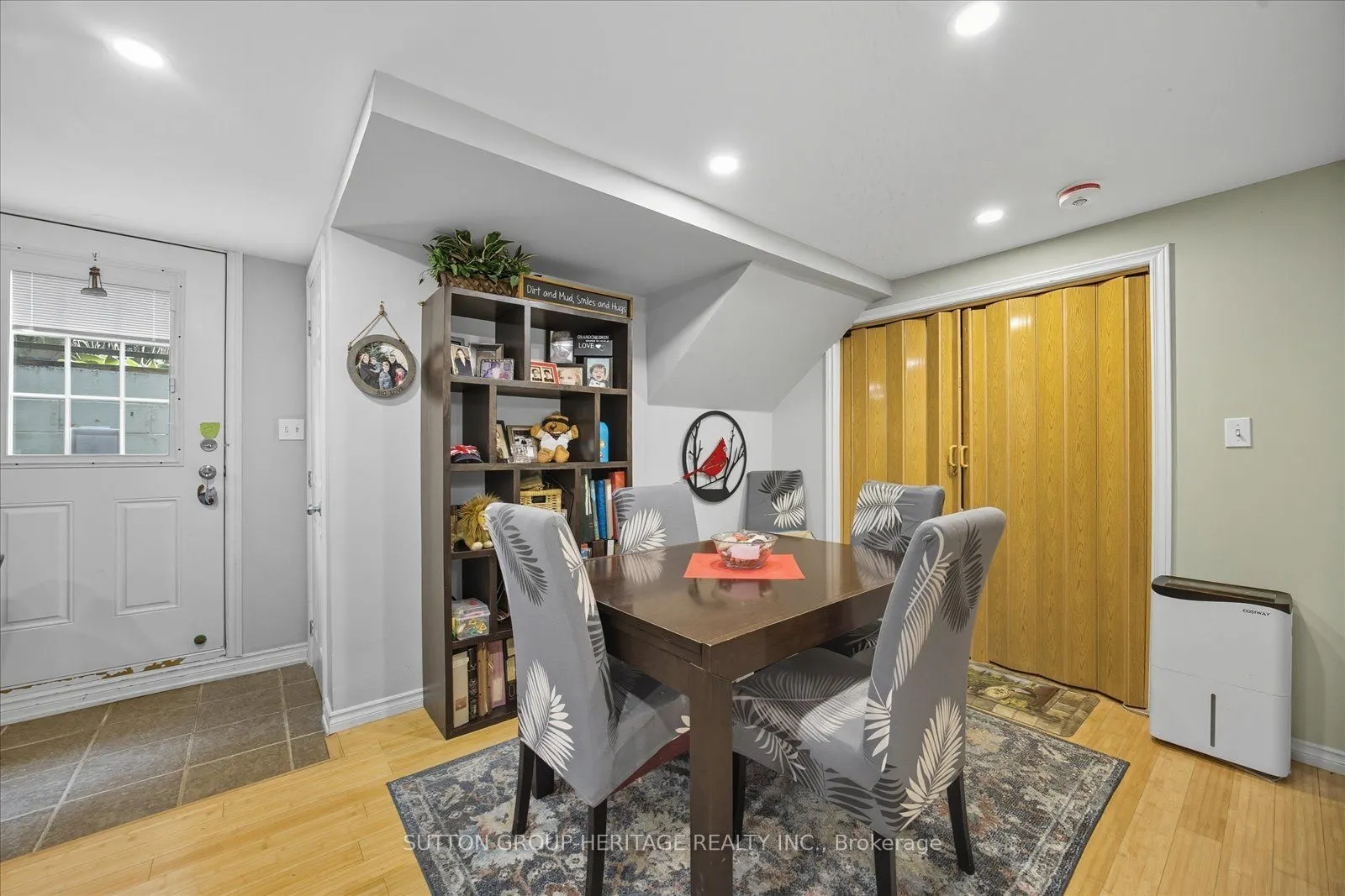 408 Cochrane Street